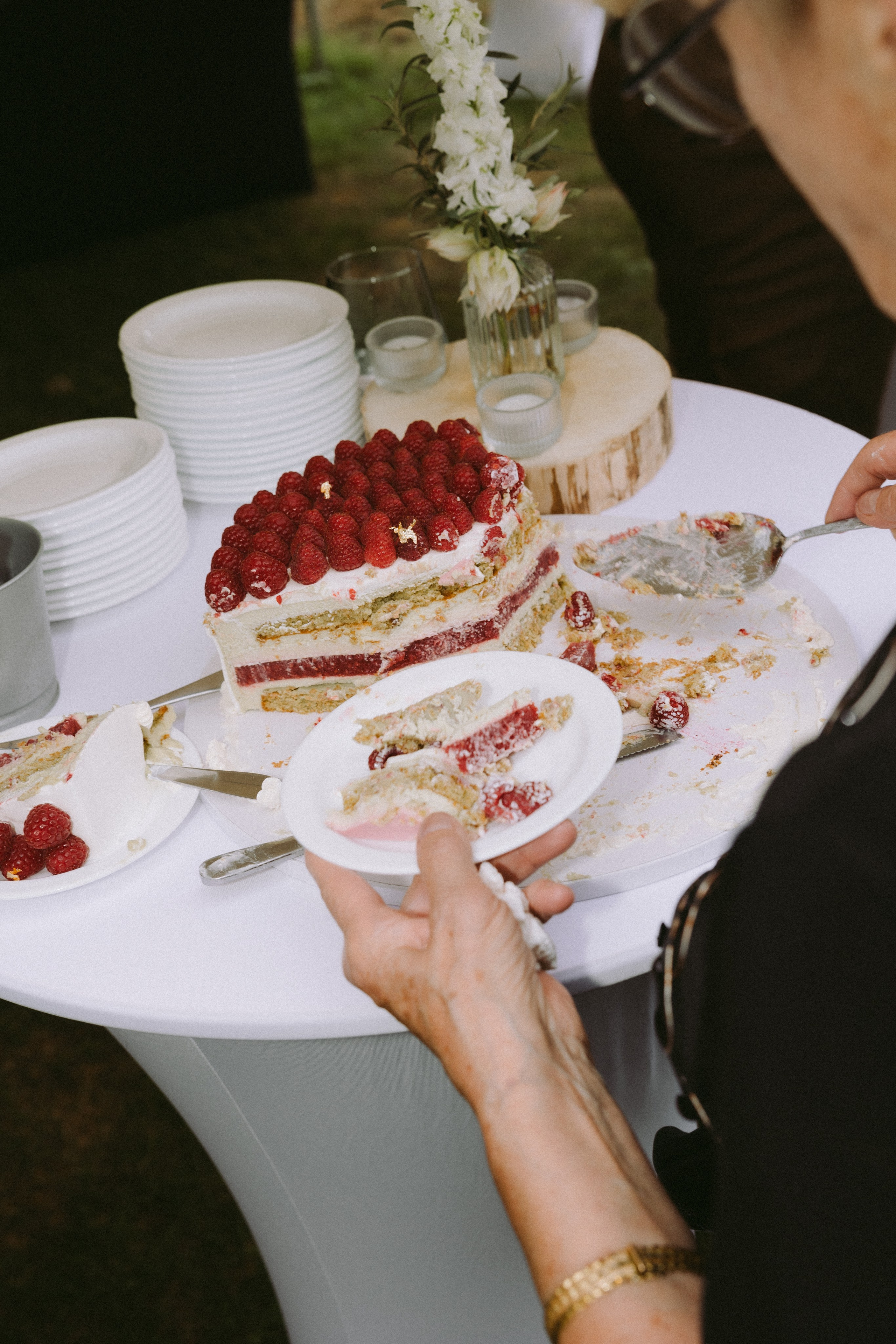 Ieva ir Martynas | Vestuvės Kauno botanikos sode. Vestuvių ir šeimų fotografė Lena Bondarenko / belove photo