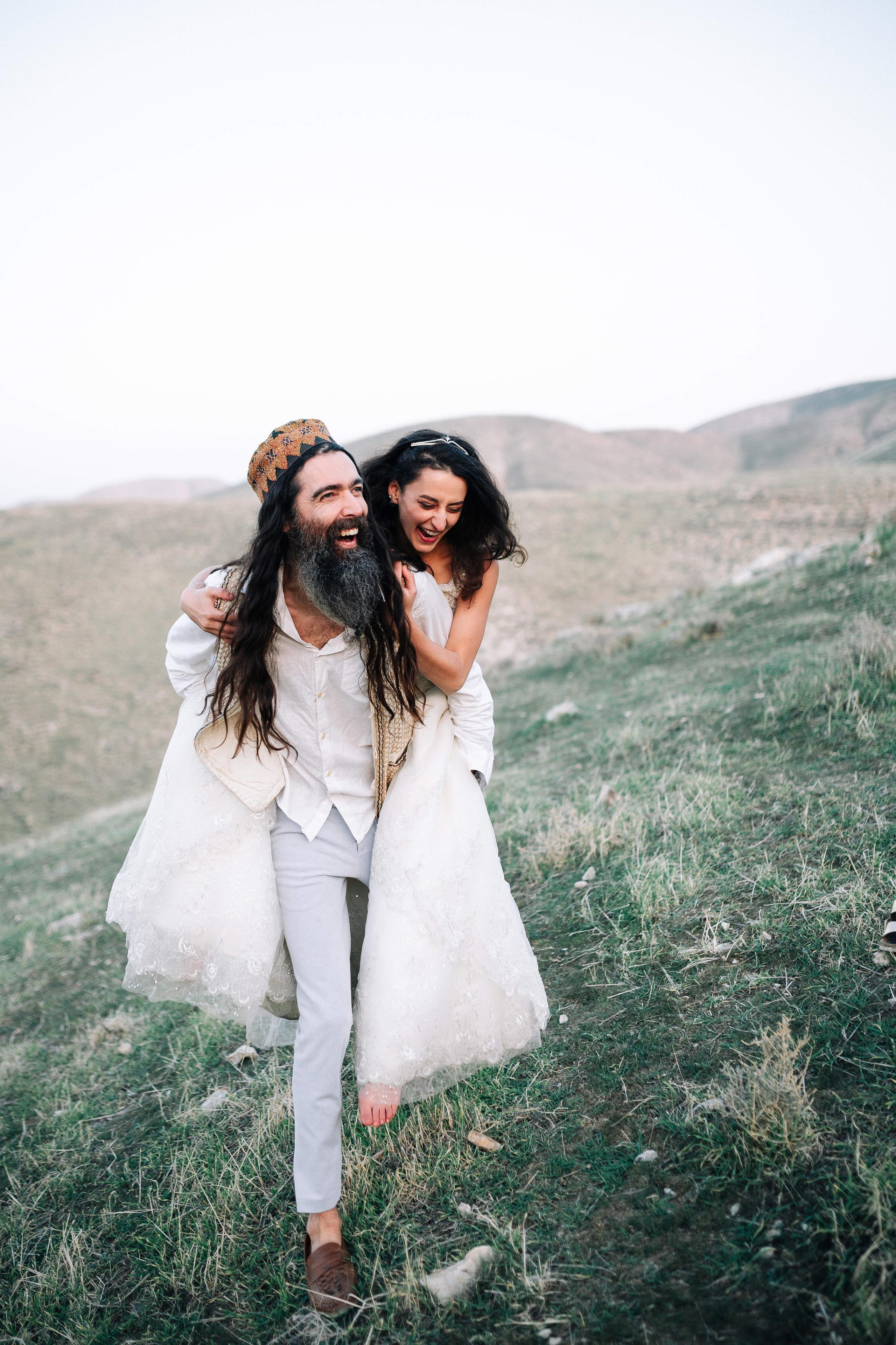 WEDDING PHOTOSHOOT NEAR MA’ALE ADUMIM. PHOTOGRAPHER IN ISRAEL