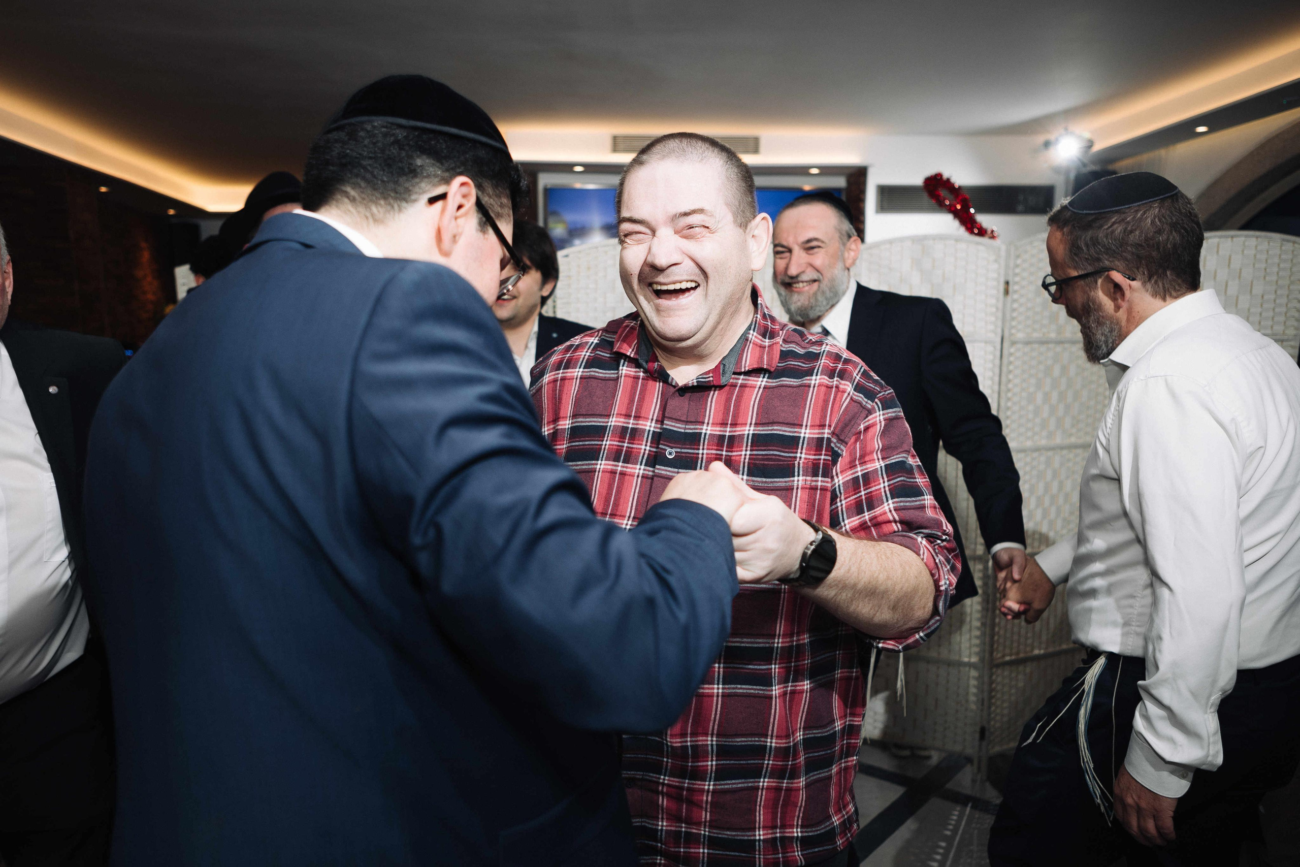 SMALL WEDDING IN THE OLD TOWN. PHOTOGRAPHER IN ISRAEL