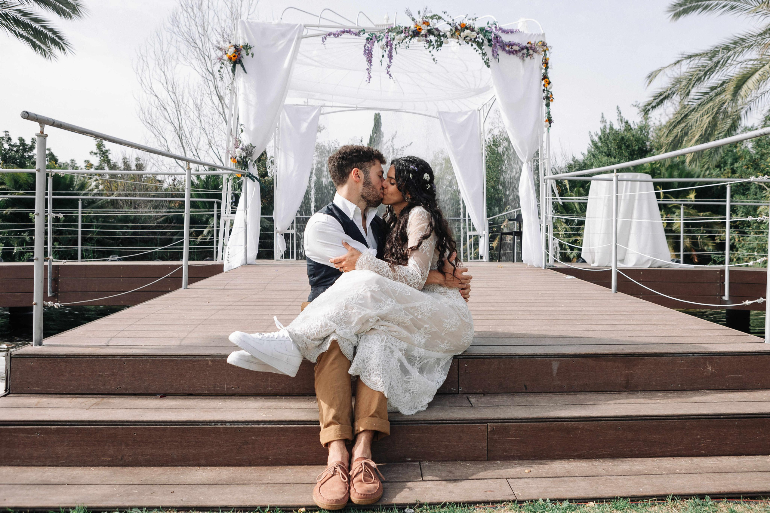 FRIDAY MORNING WEDDING. Https://shi-photo.com/