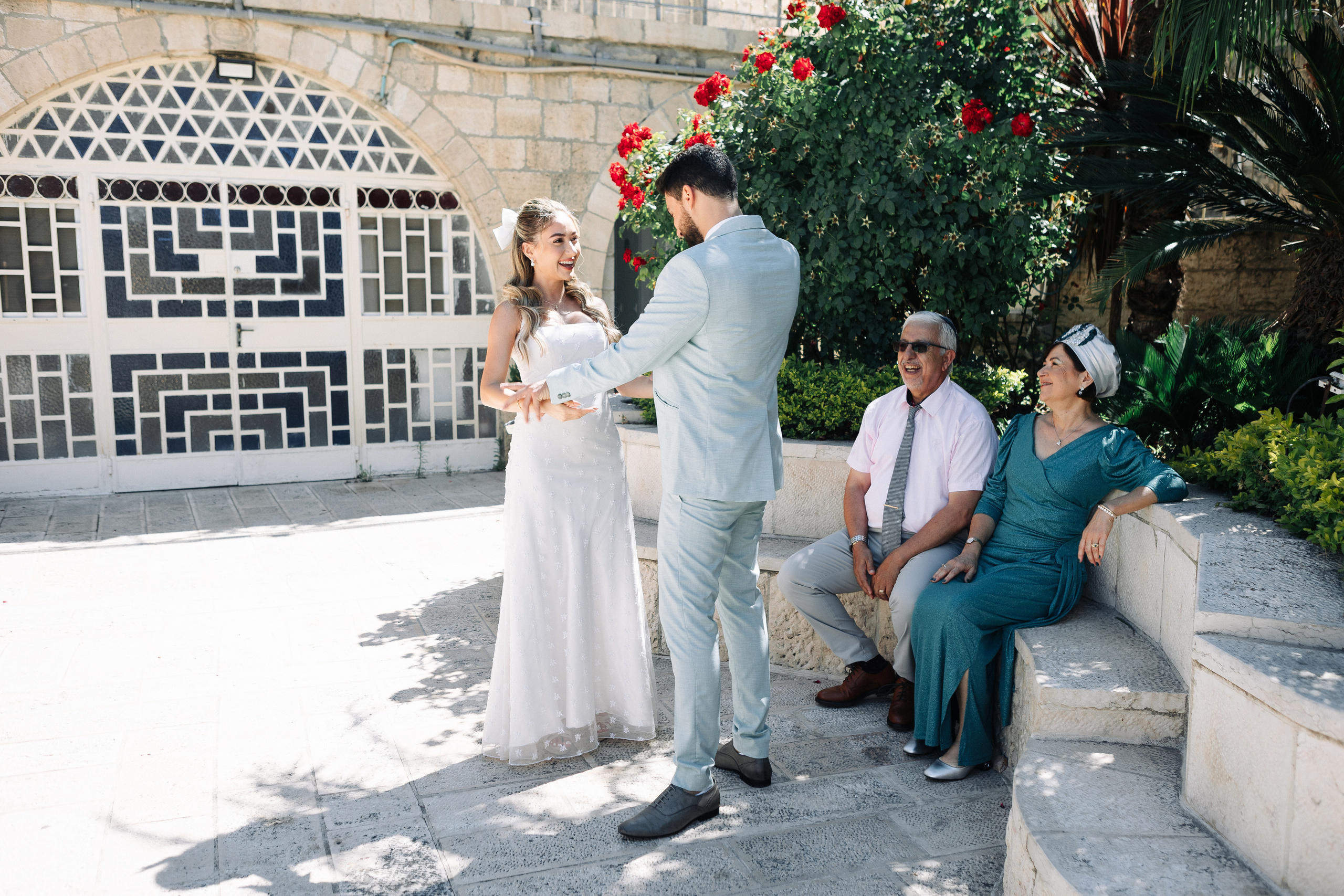 Little wedding in the old synagogue. Https://shi-photo.com/
