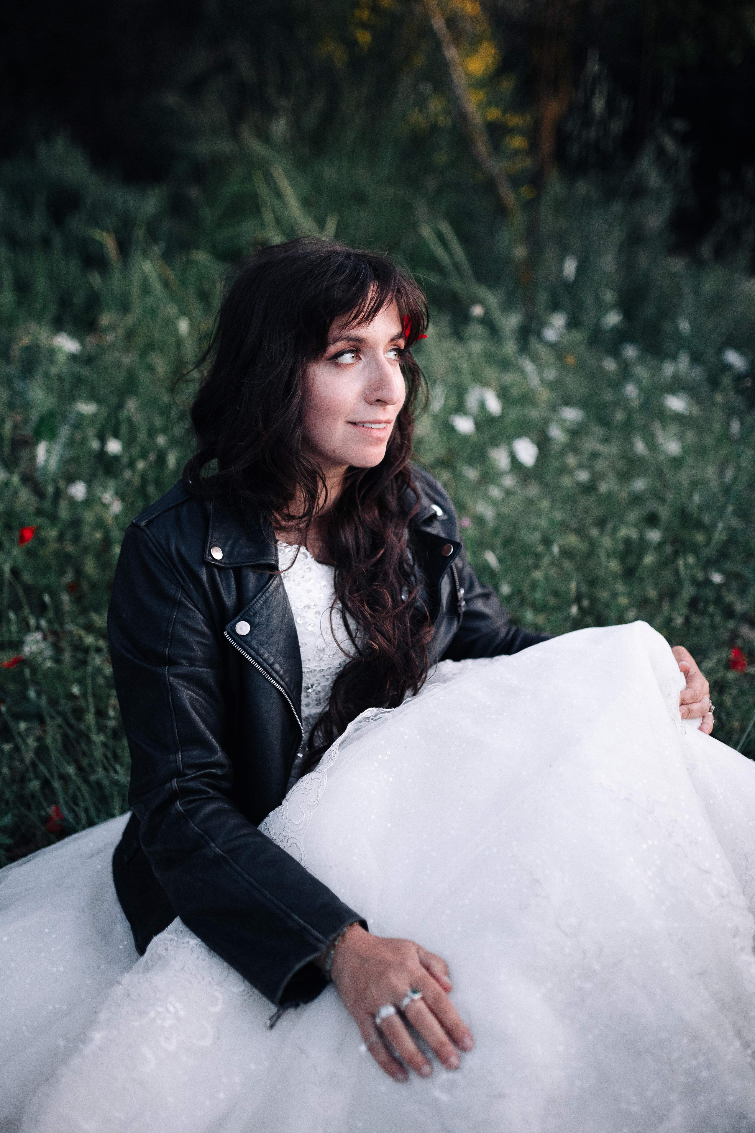 WEDDING PHOTOSHOOT WITH A MOTORCYCLE. PHOTOGRAPHER IN ISRAEL
