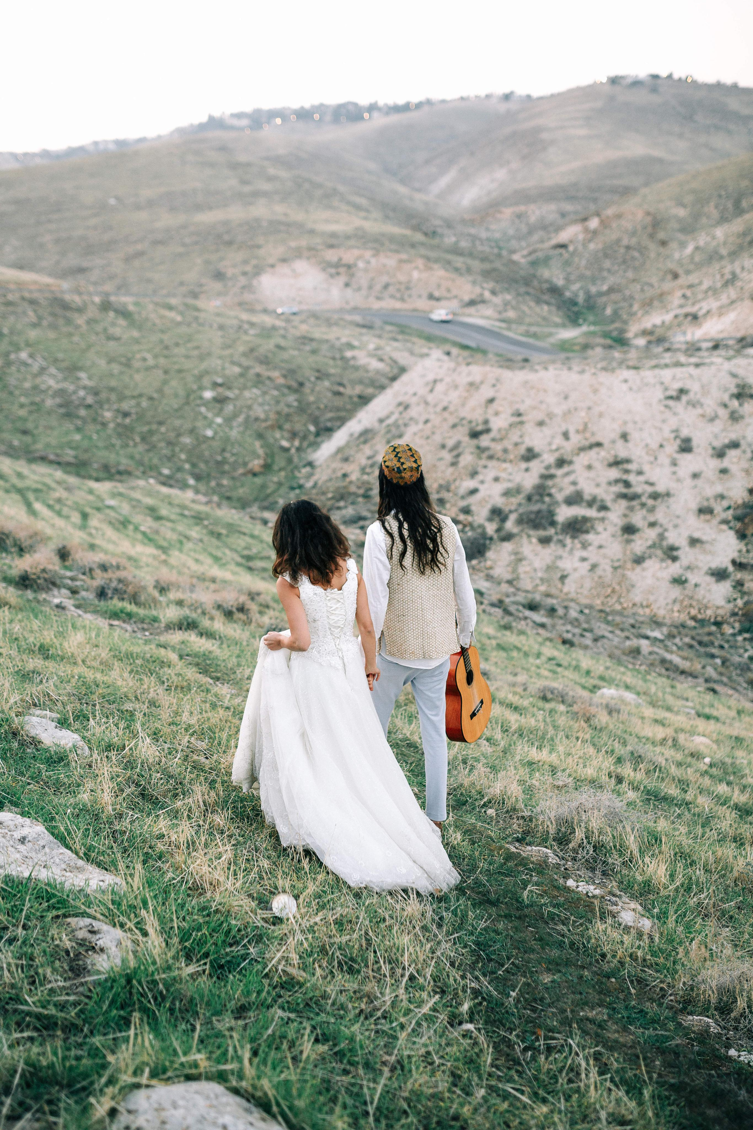 WEDDING PHOTOSHOOT NEAR MA’ALE ADUMIM. PHOTOGRAPHER IN ISRAEL