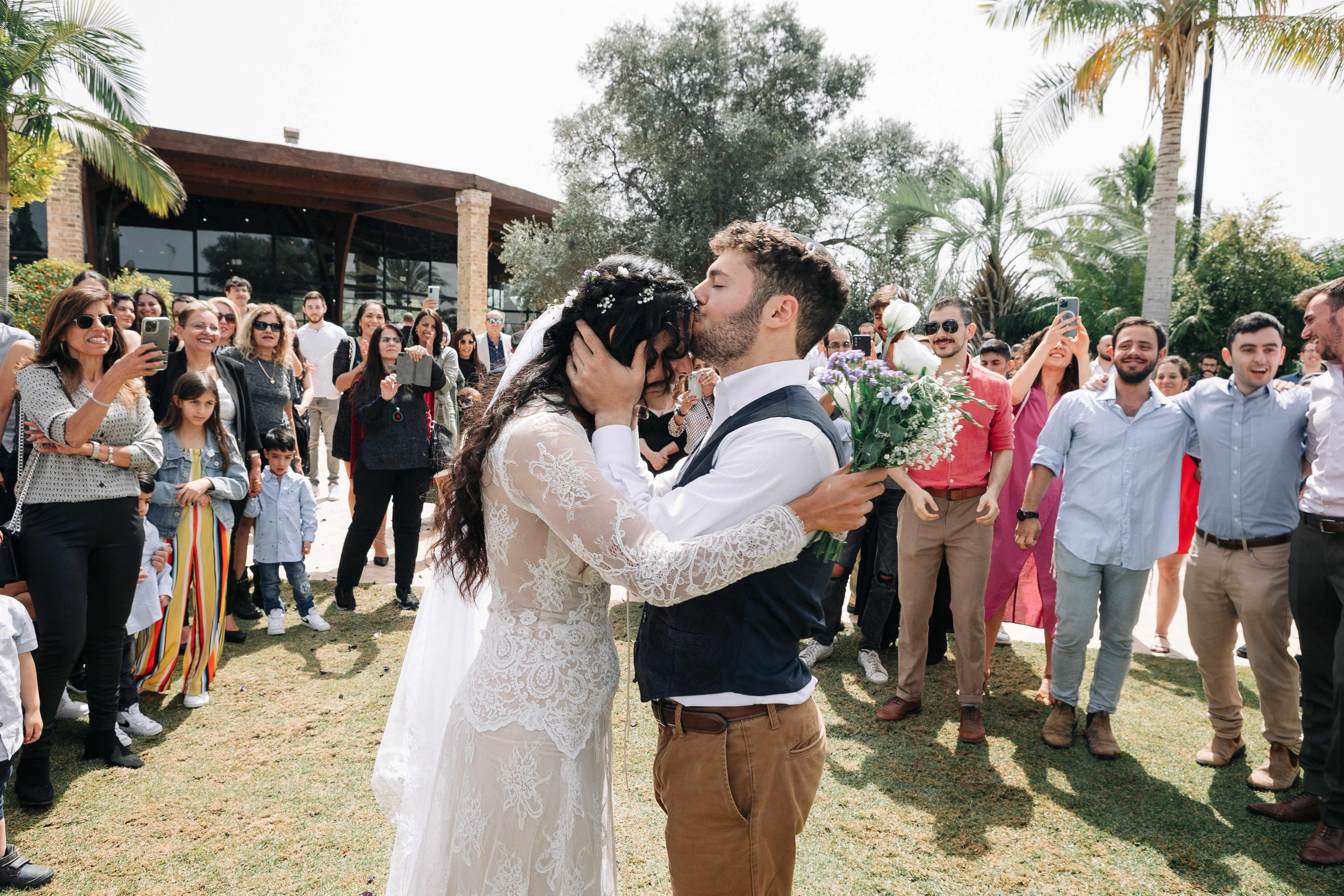 FRIDAY MORNING WEDDING. Https://shi-photo.com/