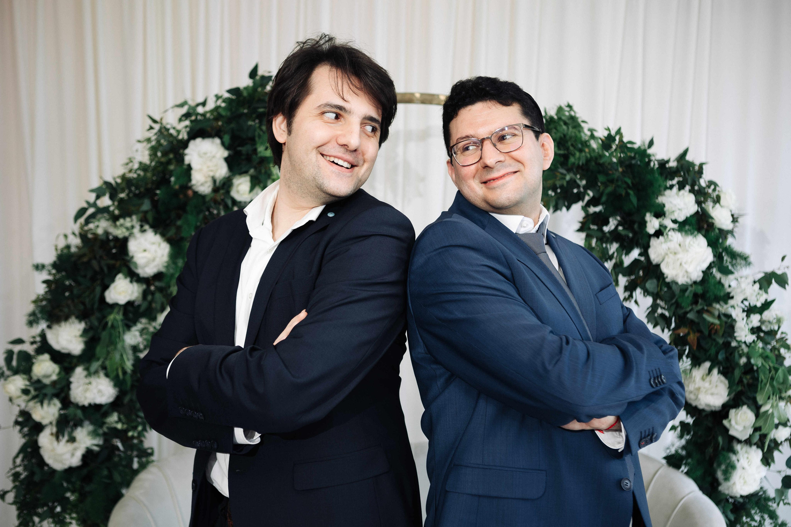 SMALL WEDDING IN THE OLD TOWN. PHOTOGRAPHER IN ISRAEL