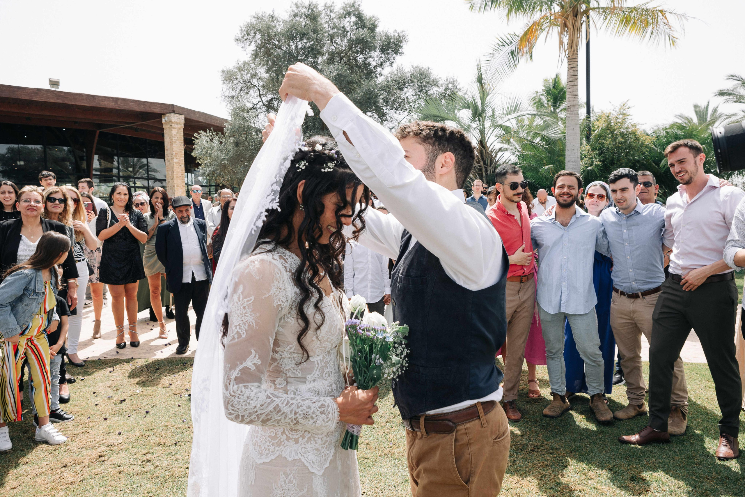 FRIDAY MORNING WEDDING. Https://shi-photo.com/