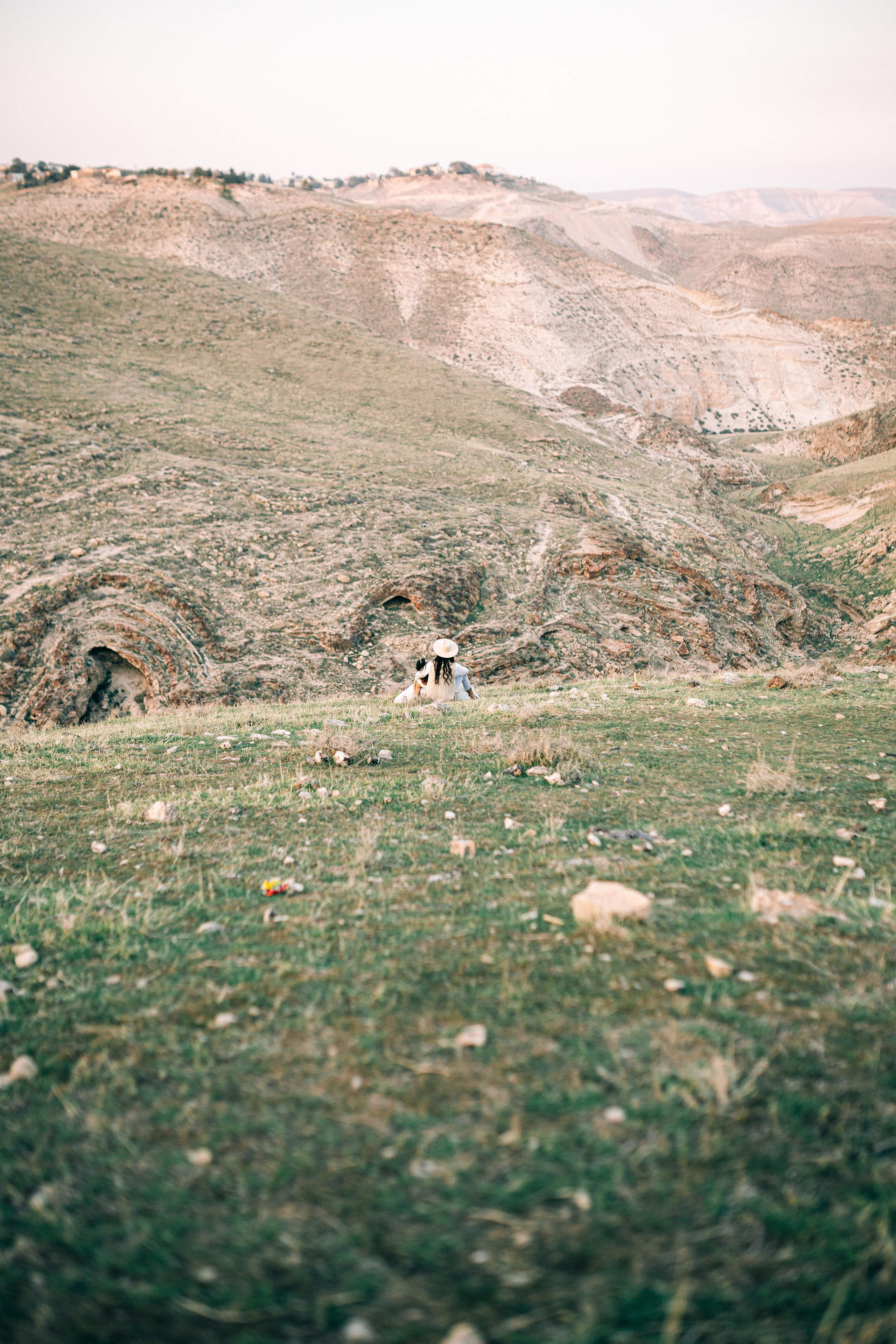 WEDDING PHOTOSHOOT NEAR MA’ALE ADUMIM. PHOTOGRAPHER IN ISRAEL