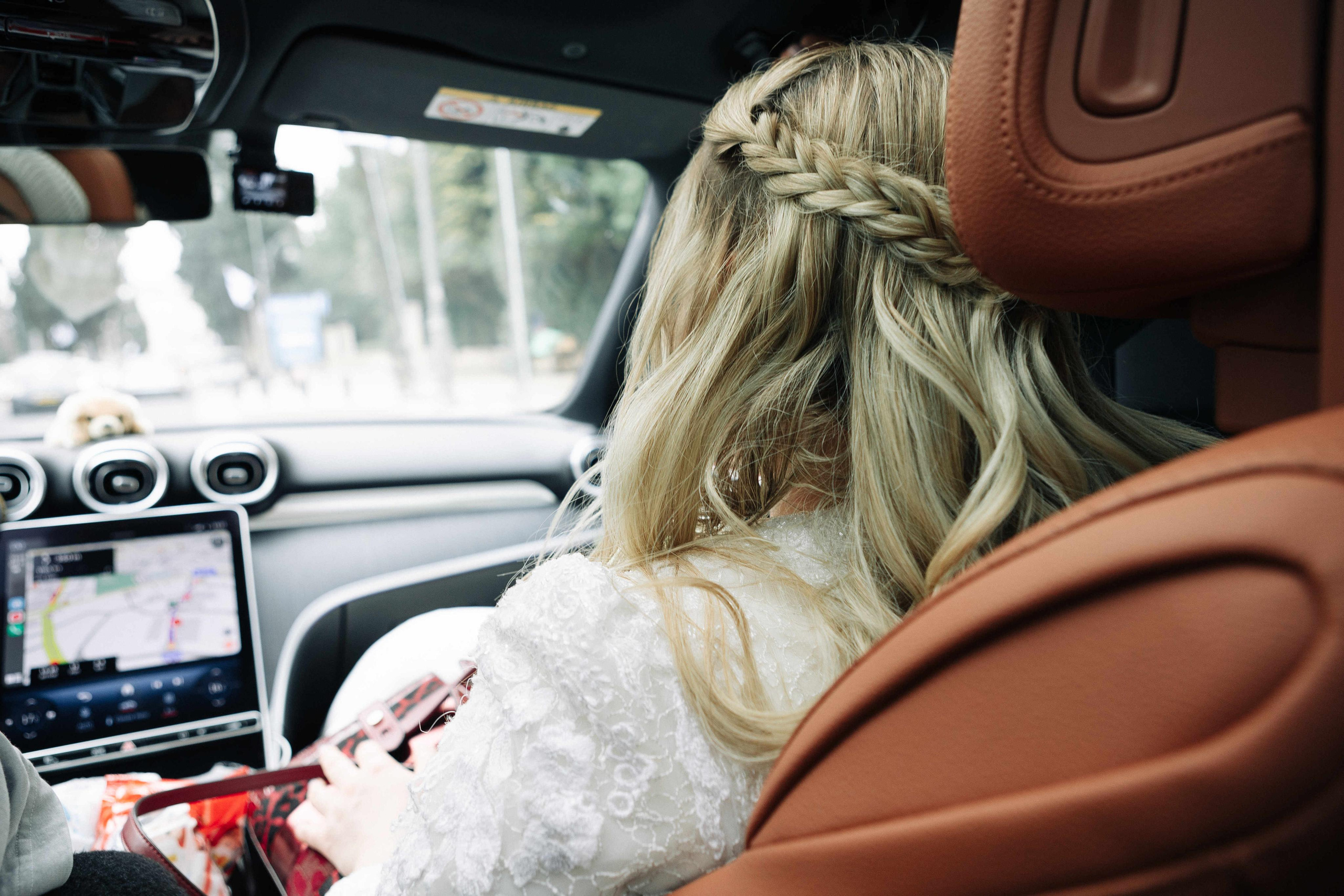 SMALL WEDDING IN THE OLD TOWN. PHOTOGRAPHER IN ISRAEL