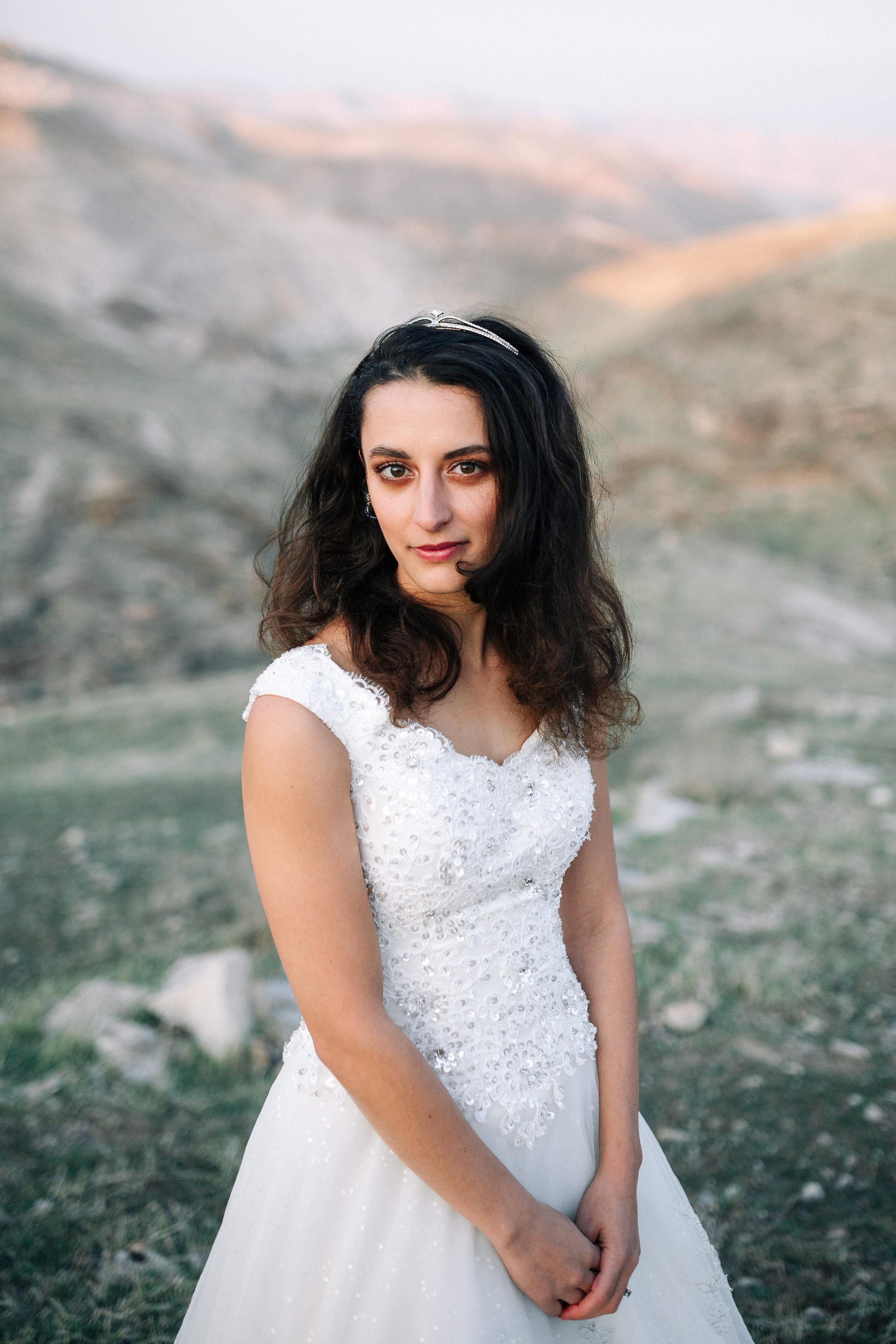 WEDDING PHOTOSHOOT NEAR MA’ALE ADUMIM. PHOTOGRAPHER IN ISRAEL