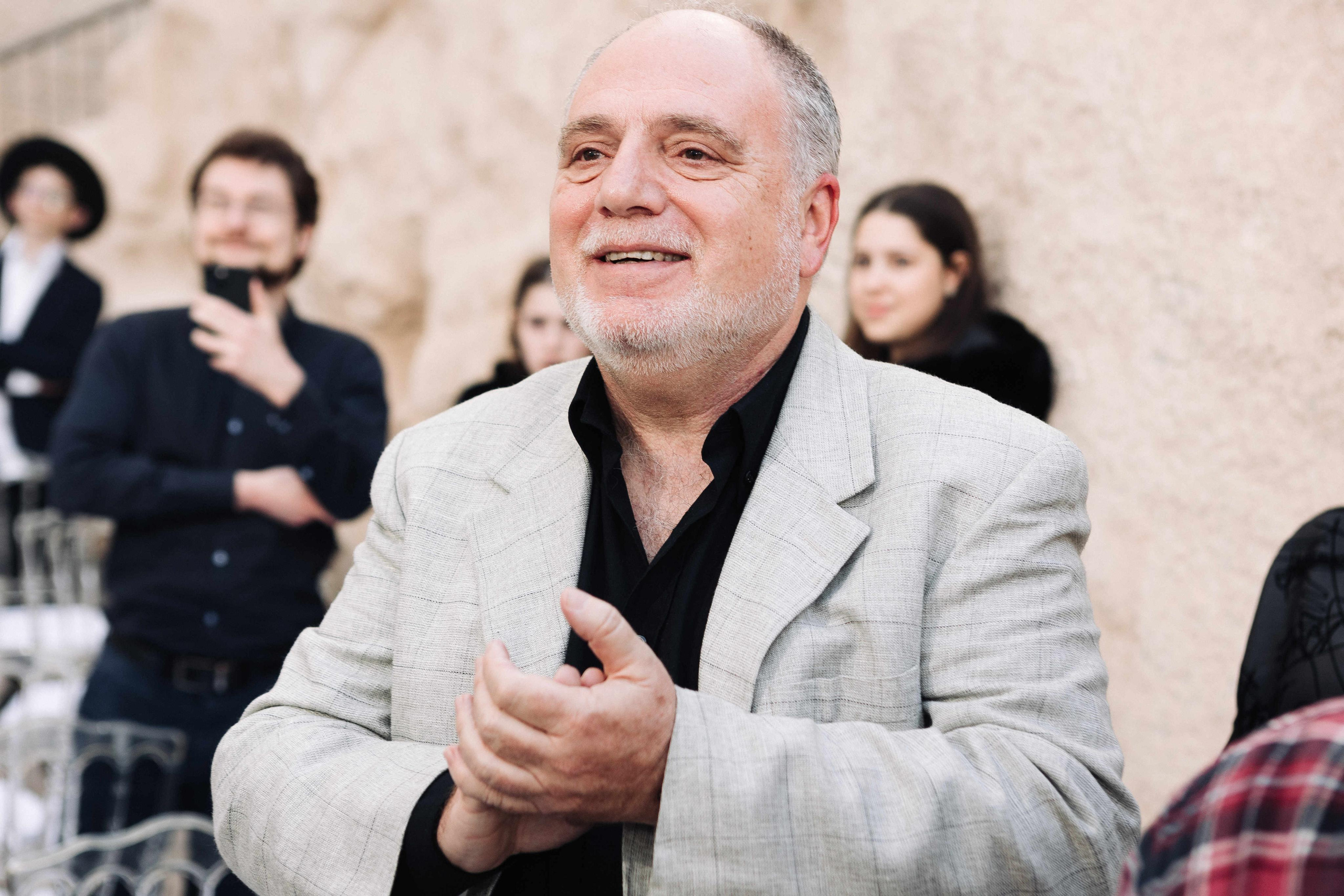 SMALL WEDDING IN THE OLD TOWN. PHOTOGRAPHER IN ISRAEL