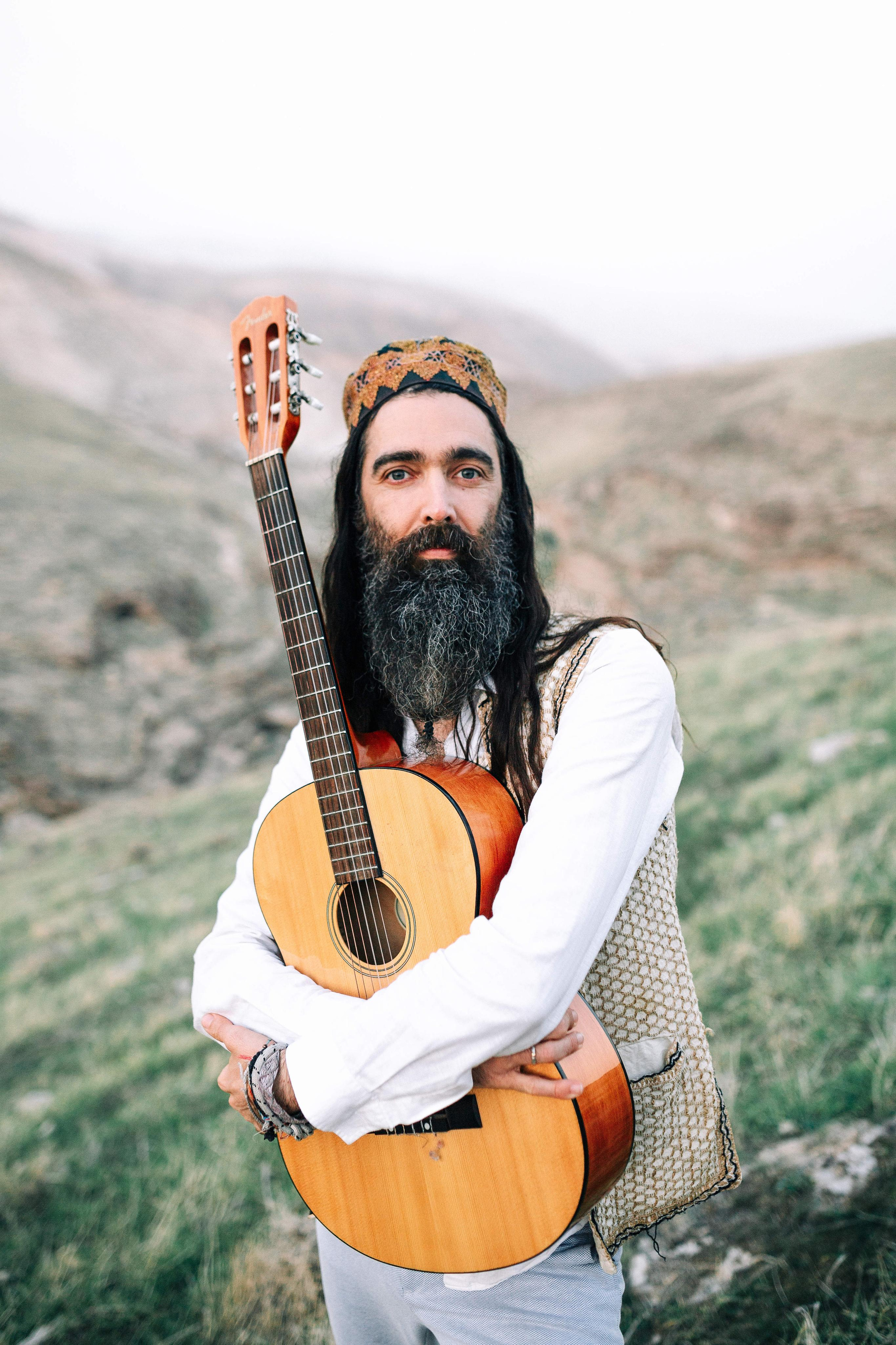 WEDDING PHOTOSHOOT NEAR MA’ALE ADUMIM. PHOTOGRAPHER IN ISRAEL