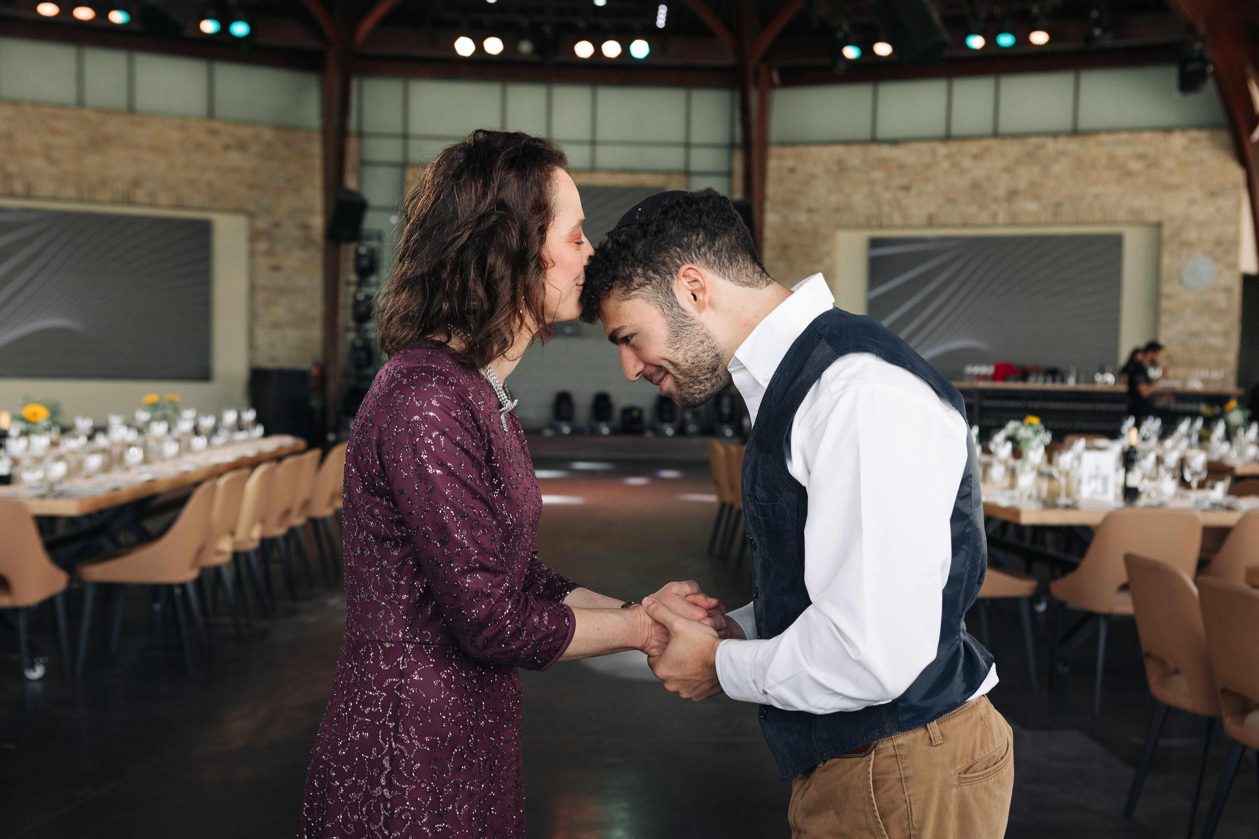 FRIDAY MORNING WEDDING. Https://shi-photo.com/