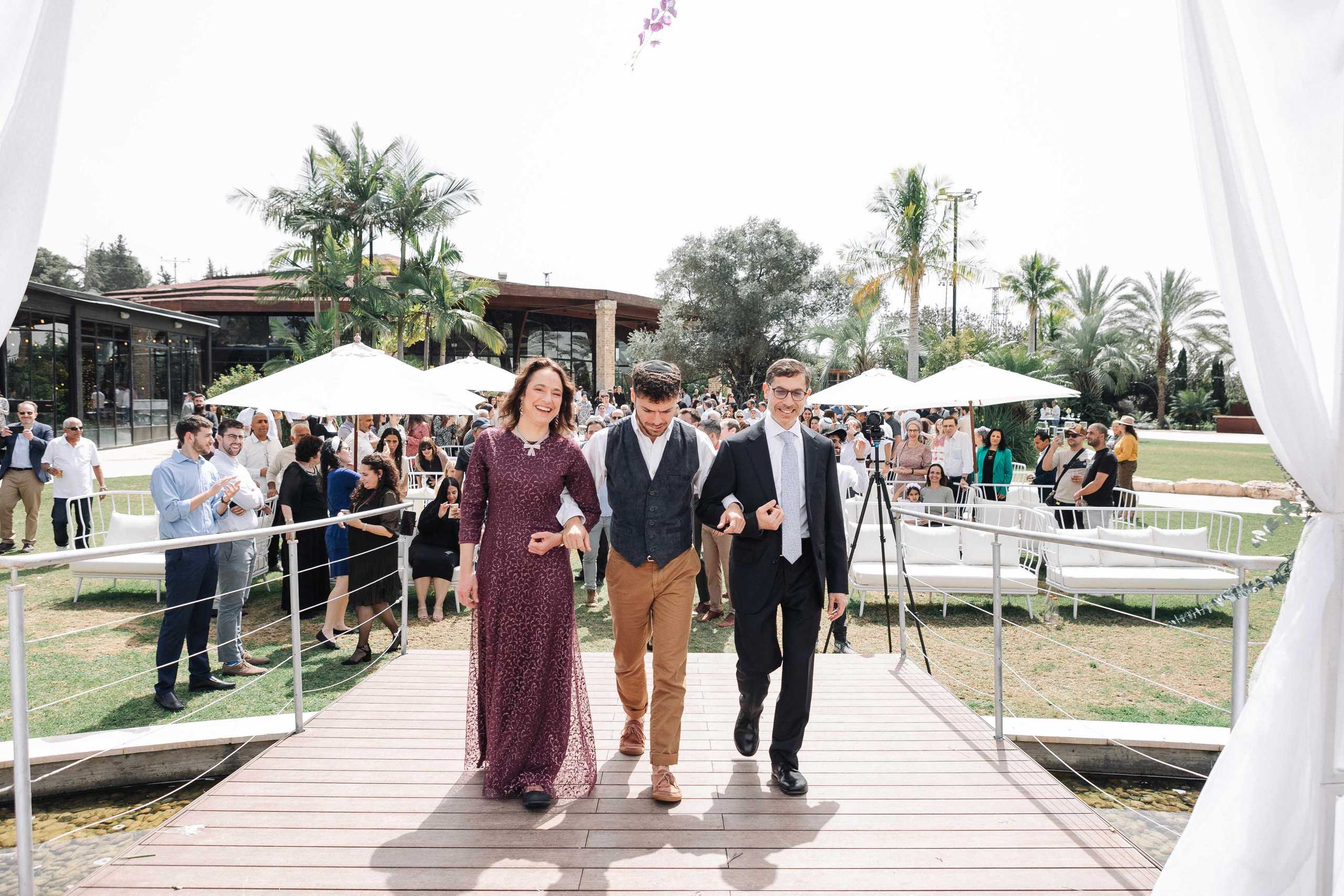 FRIDAY MORNING WEDDING. Https://shi-photo.com/