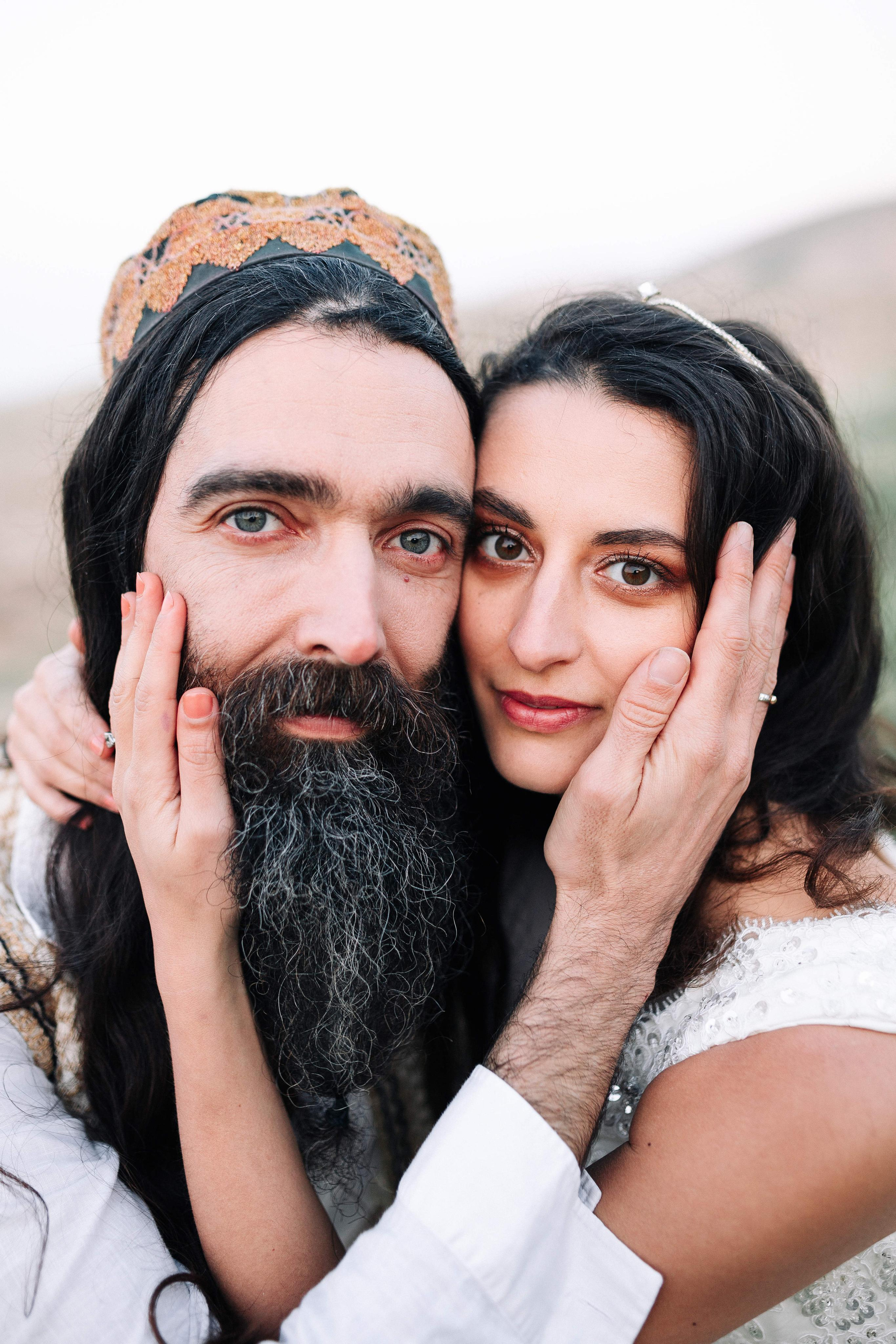 WEDDING PHOTOSHOOT NEAR MA’ALE ADUMIM. PHOTOGRAPHER IN ISRAEL