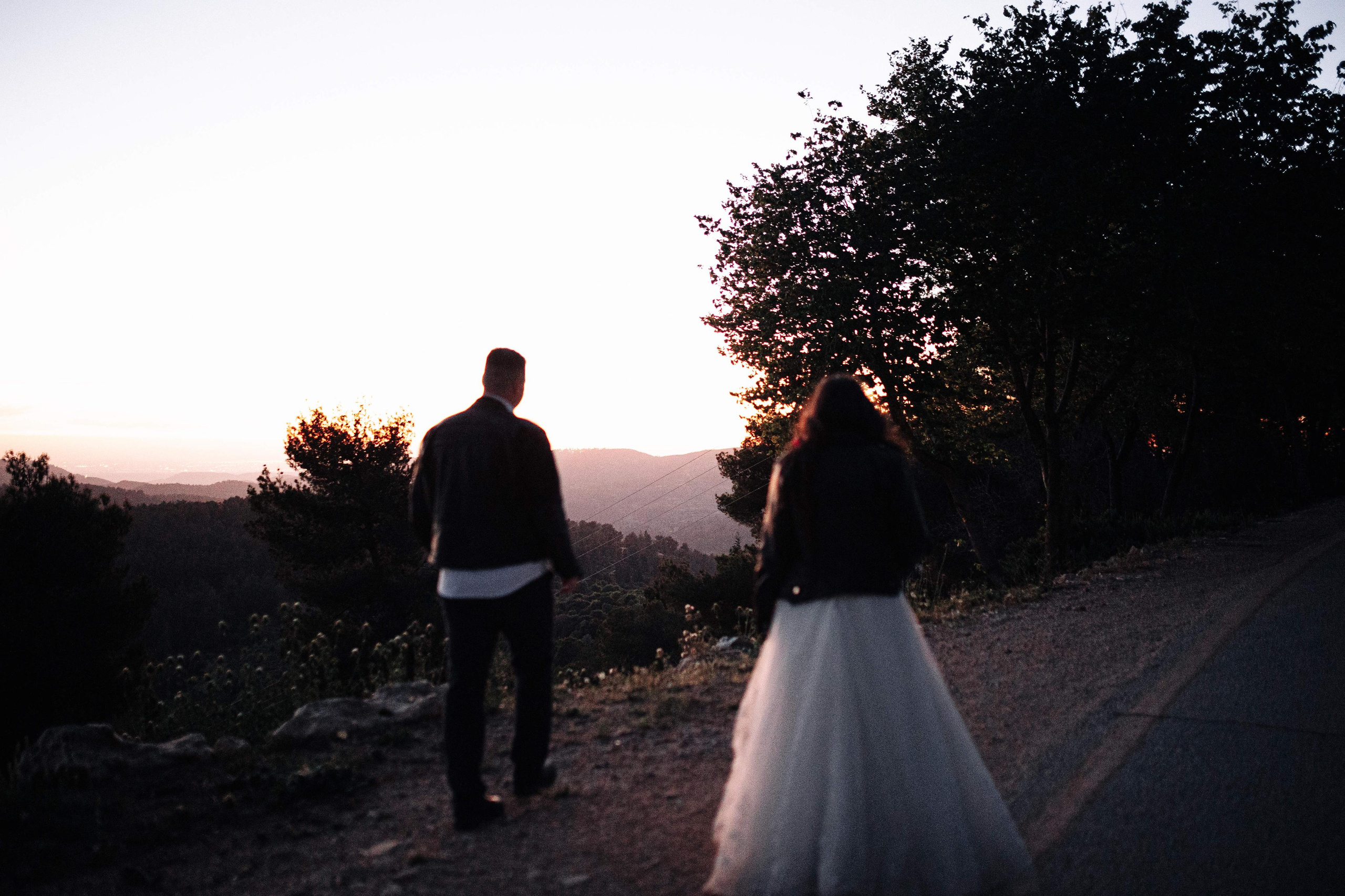 WEDDING PHOTOSHOOT WITH A MOTORCYCLE. PHOTOGRAPHER IN ISRAEL