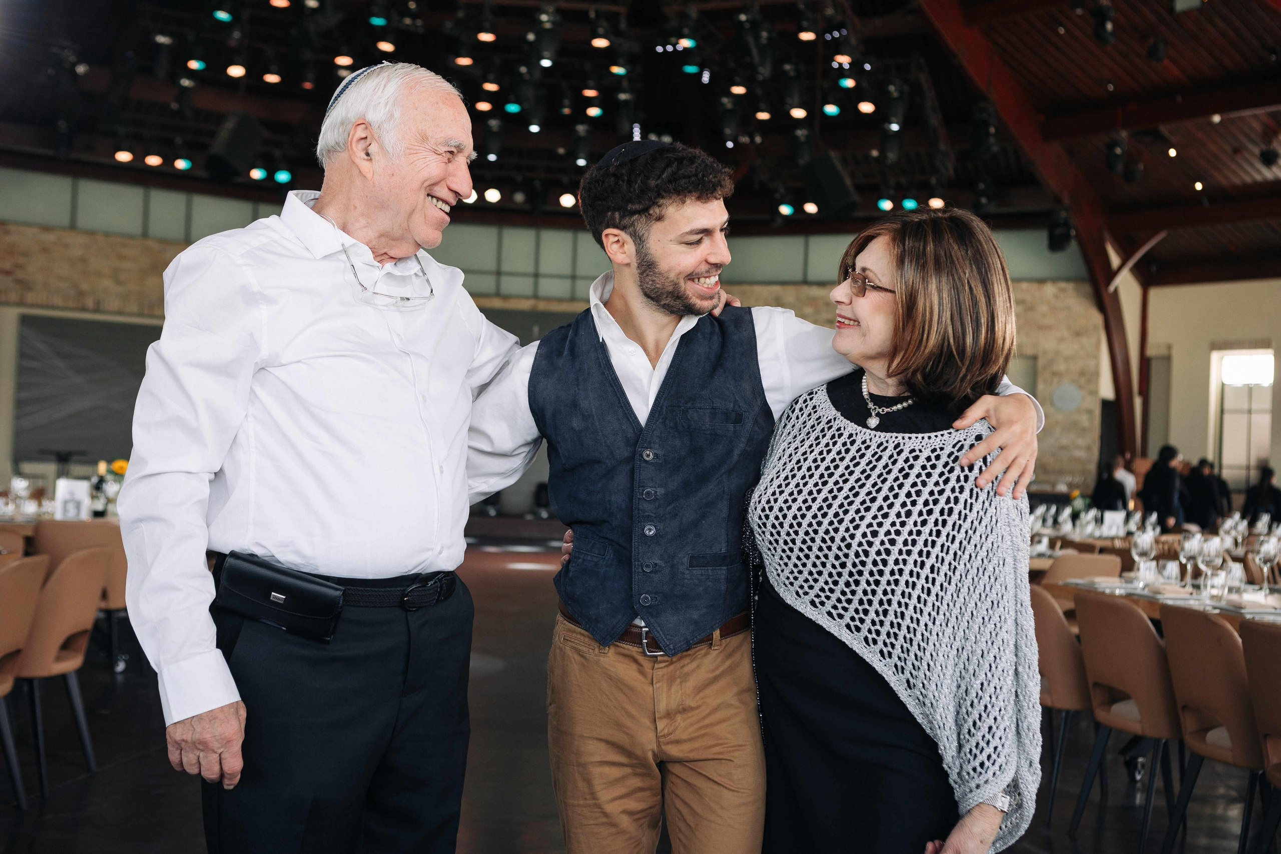 FRIDAY MORNING WEDDING. Https://shi-photo.com/