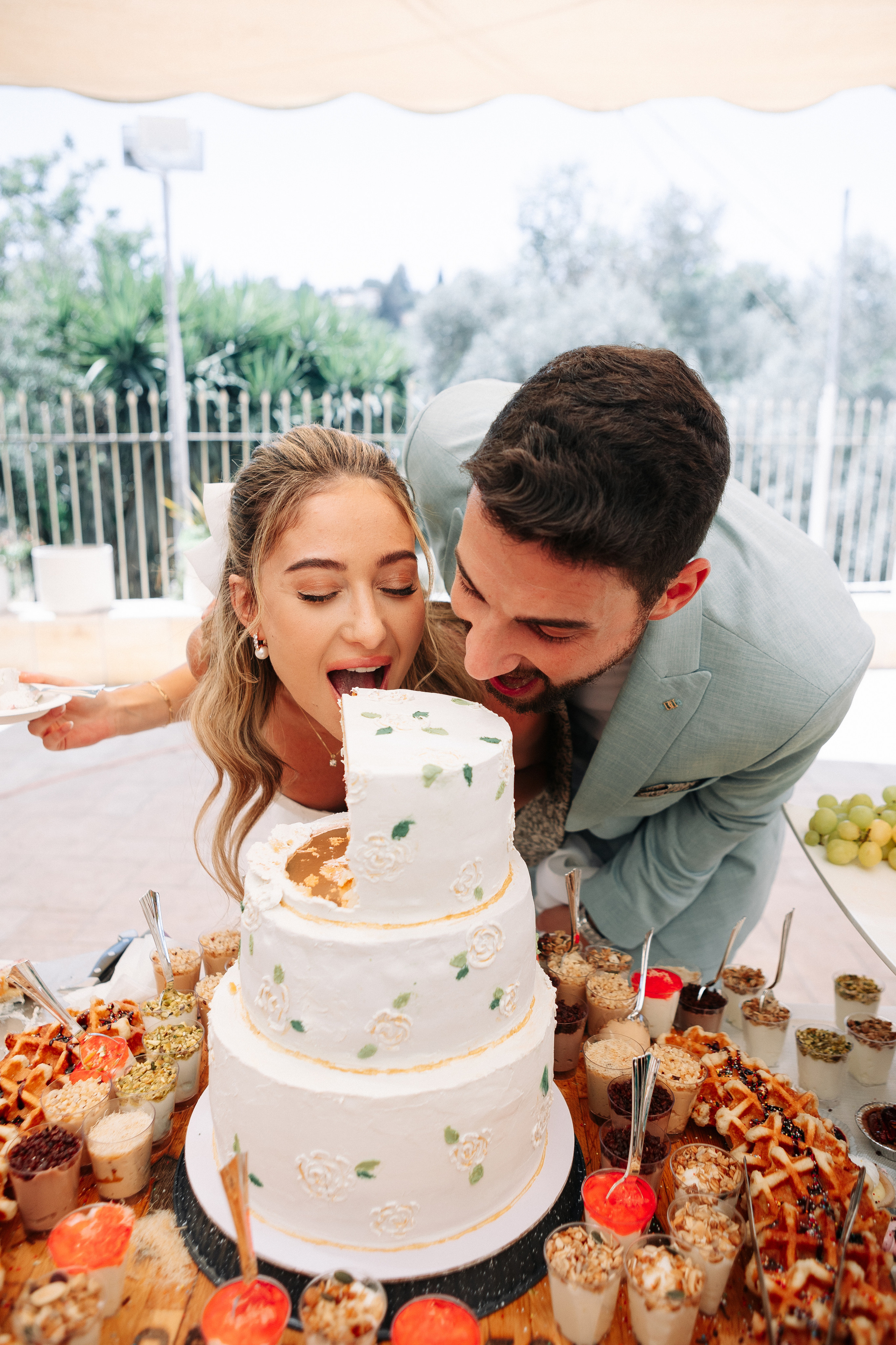 Little wedding in the old synagogue. Https://shi-photo.com/