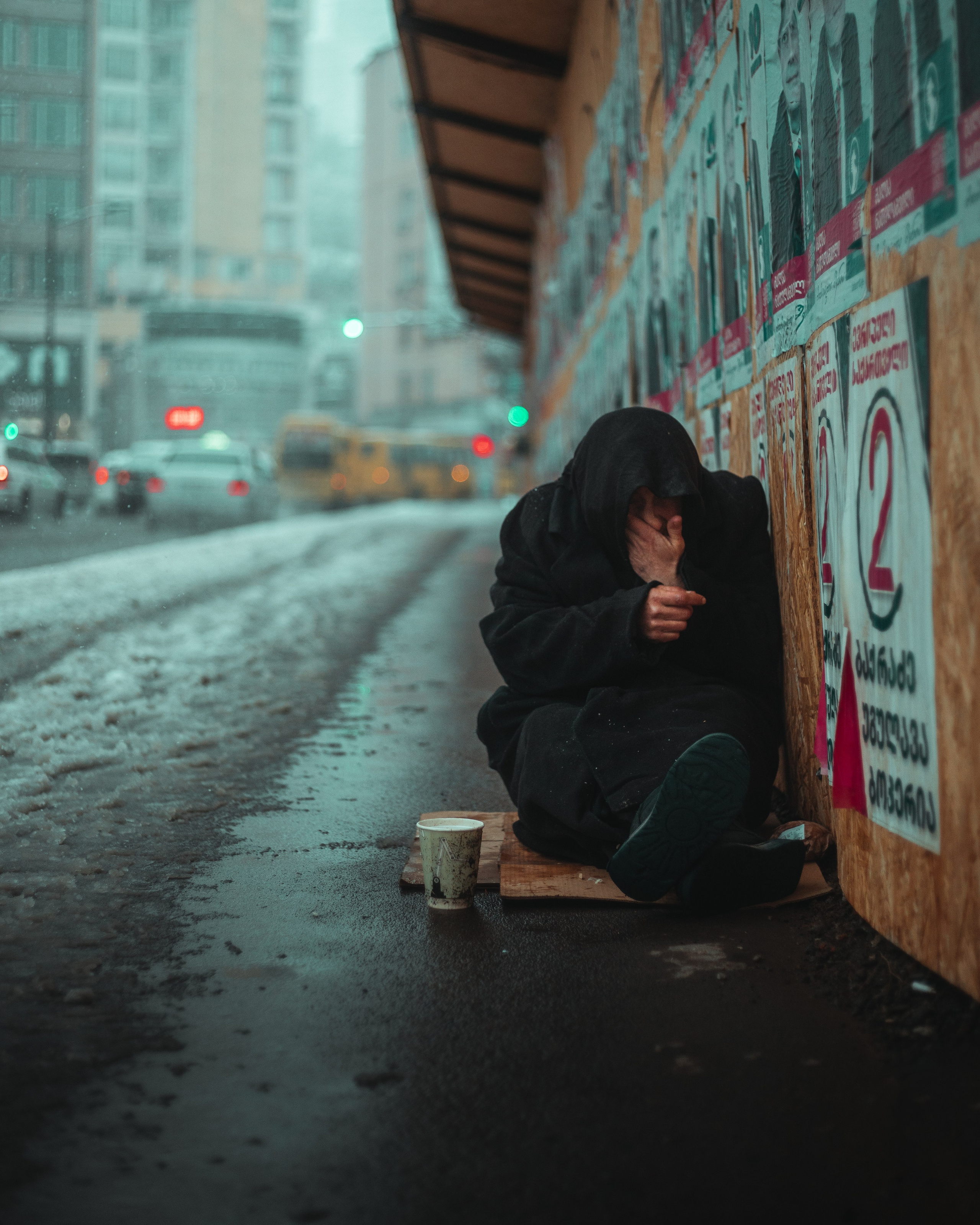 T B I L I S I. Bspander