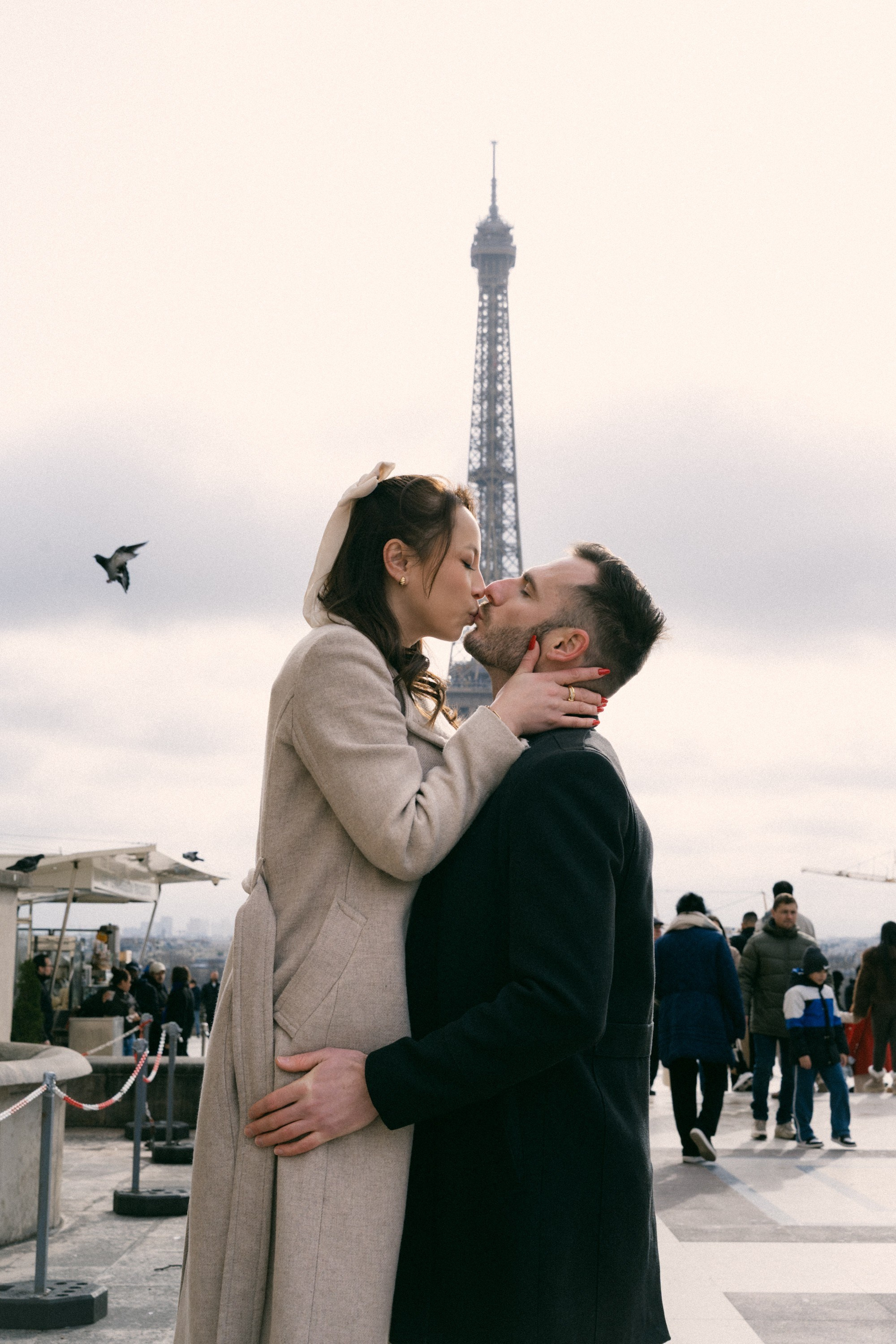 Love Story: Eiffel Tower. Paris Photographer & Videographer