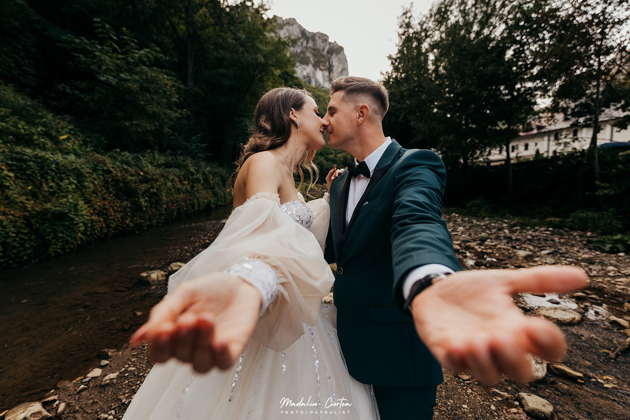 Trash the Dress - Cristina și Ștefan. Mădălin Ciortea - fotograf de nuntă și de familie | Dream Art Events