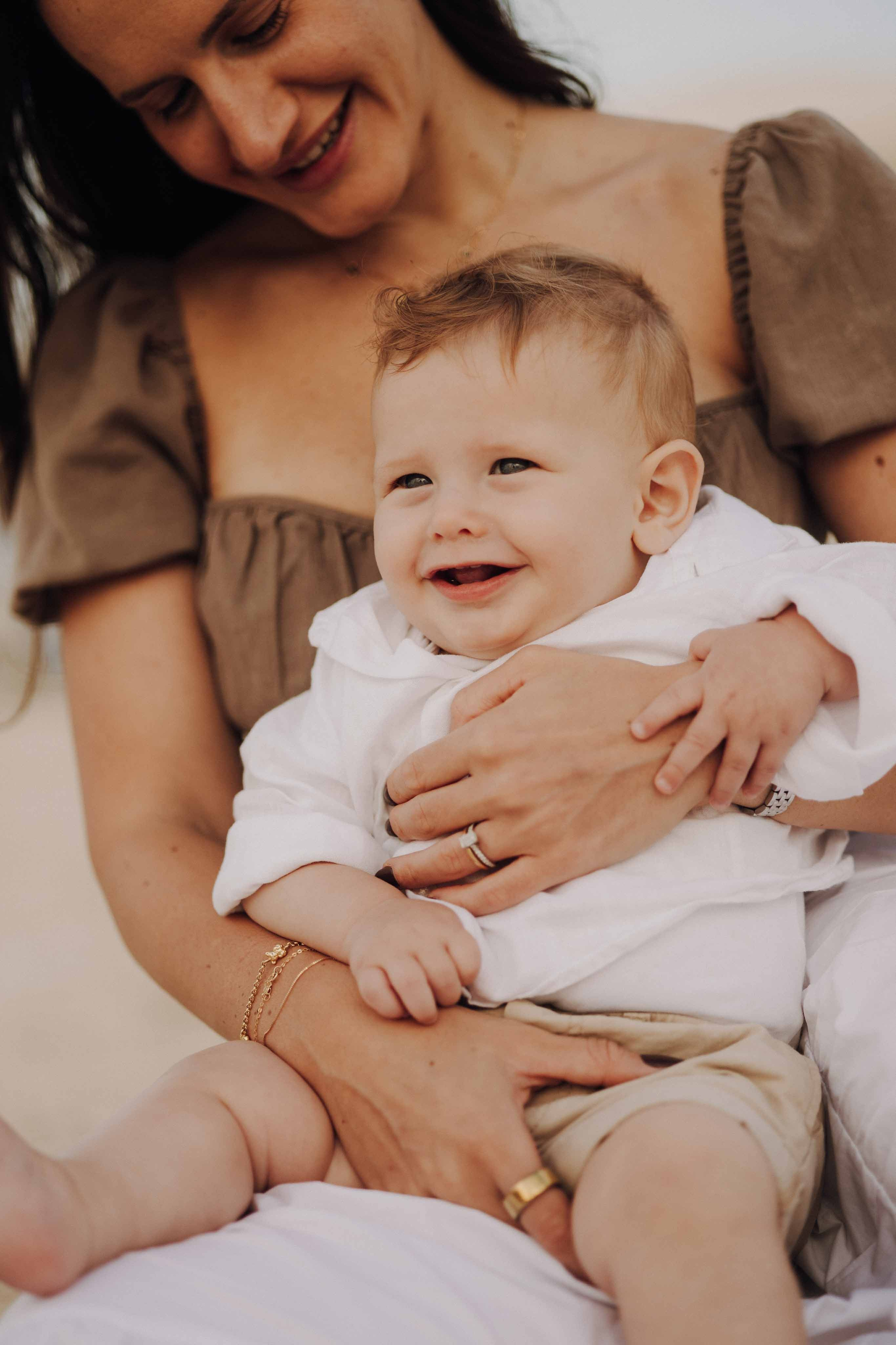 Matteo. Wedding, Maternity & Family Photographer in Dubai, UAE & Worldwide