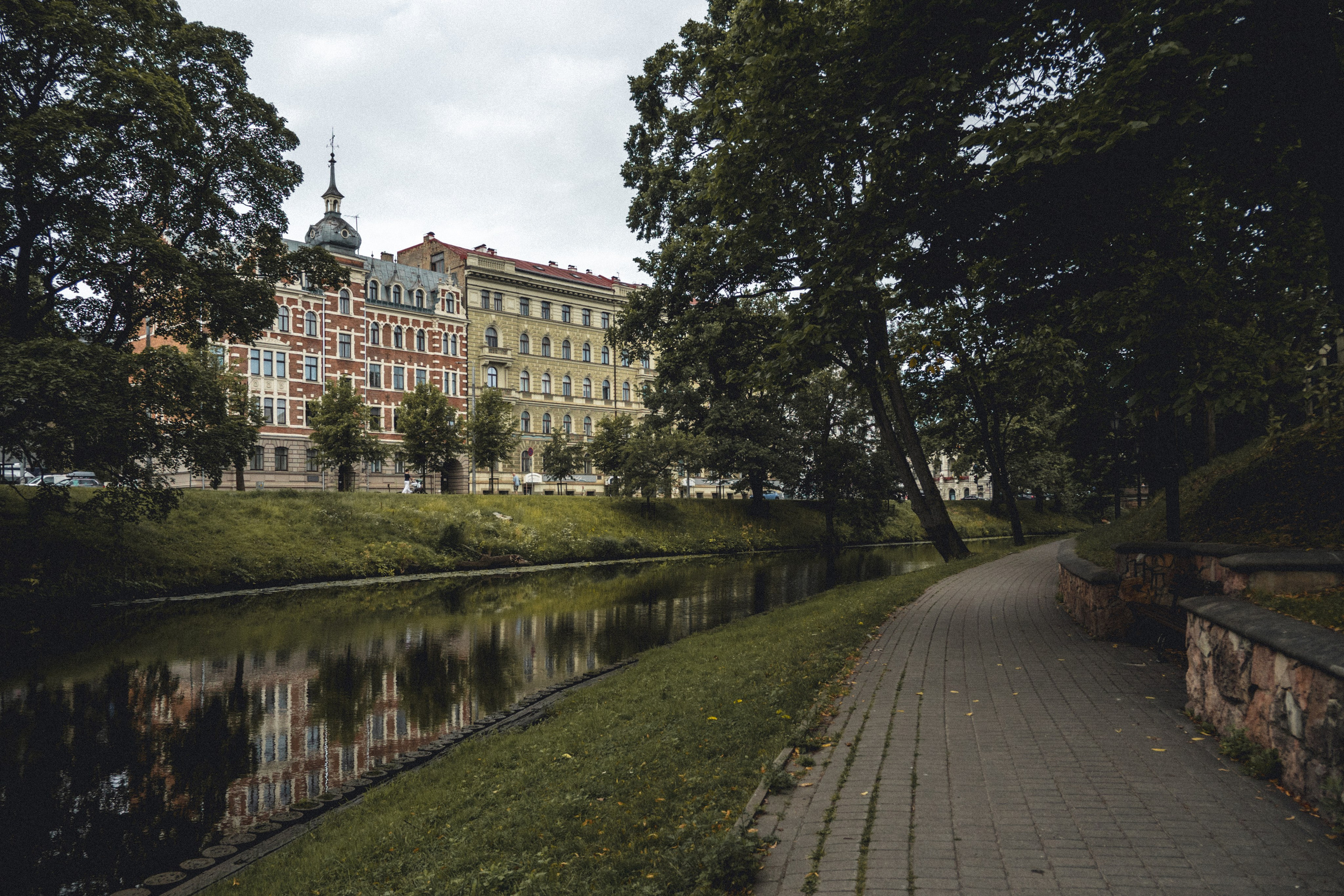 Voyage à Riga. Photographe sur Cote d’Azur. Portraits de familles, couples, enfants, événements