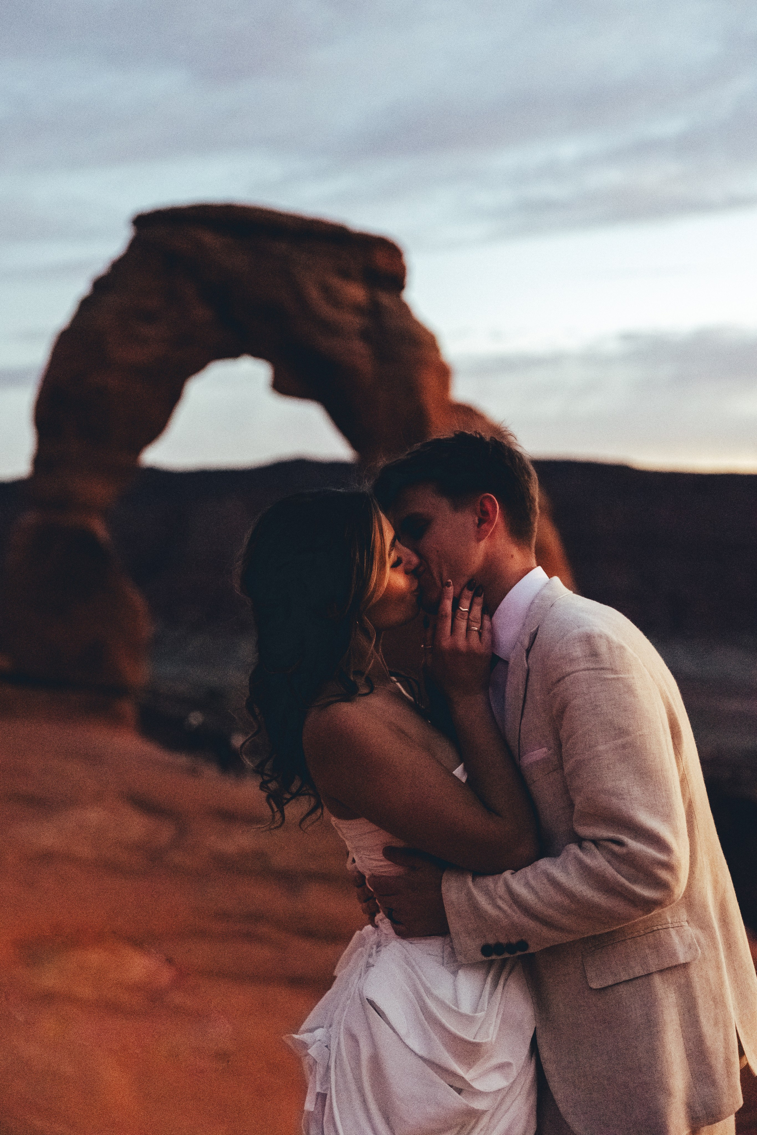 J&J at National Arches. Sara Eulalia | Virginia Photographer