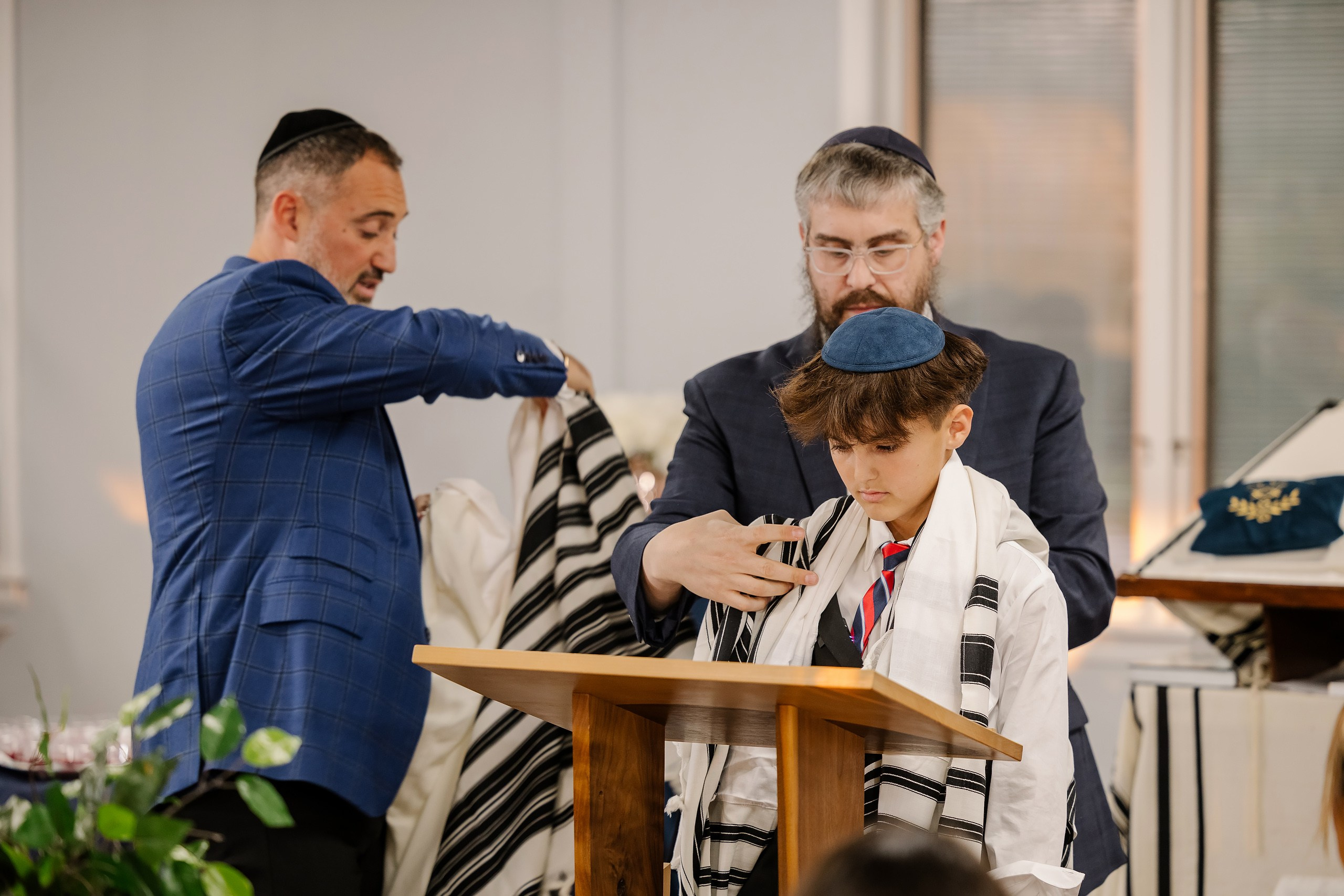 1.02.2024 Bar Mitzvah. Wedding family event photographer in Chicago Nick Yushevich
