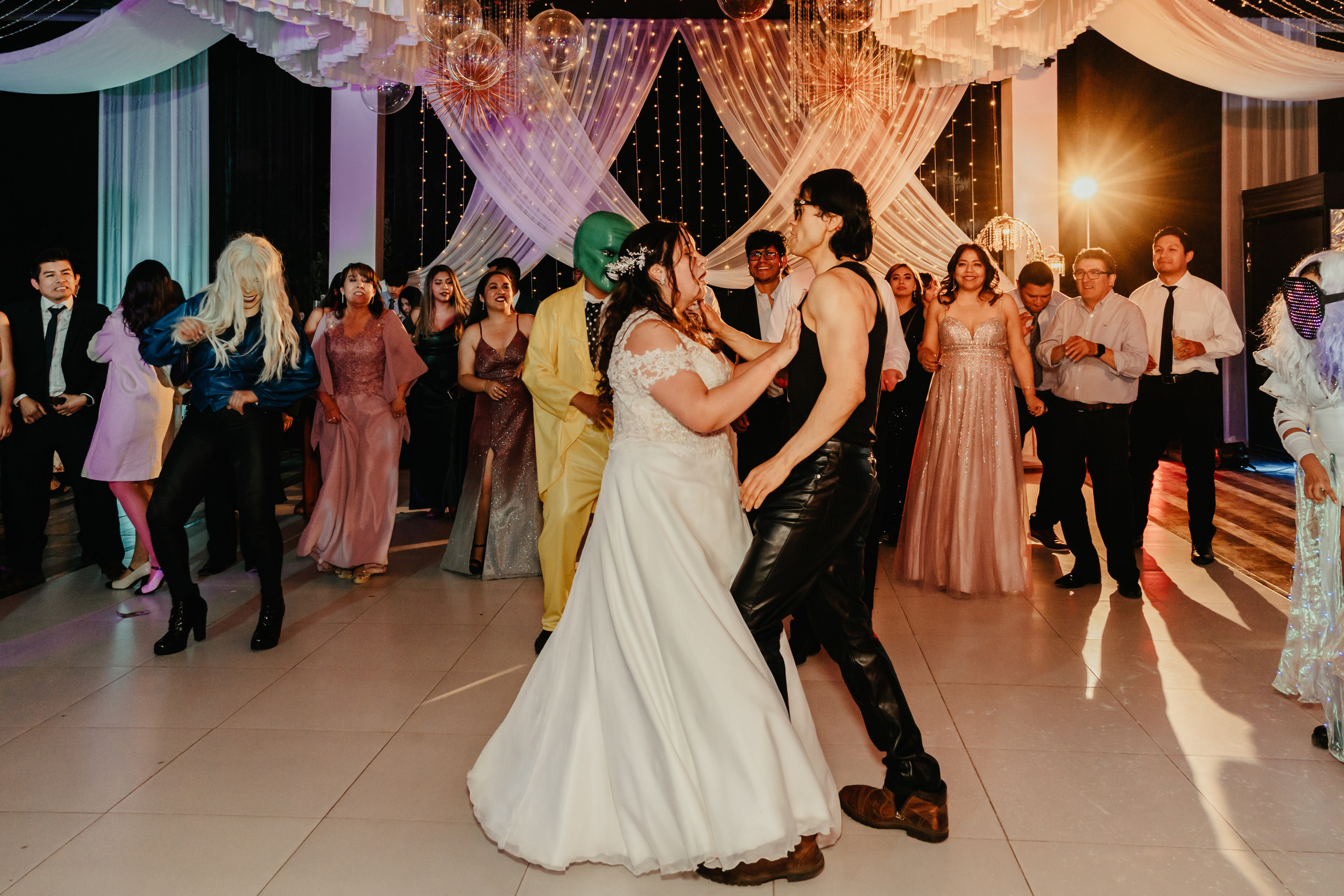 VANIA + LUIS BODA CIVIL. Studio KVTA | Fotografía y Video de Bodas en Arequipa