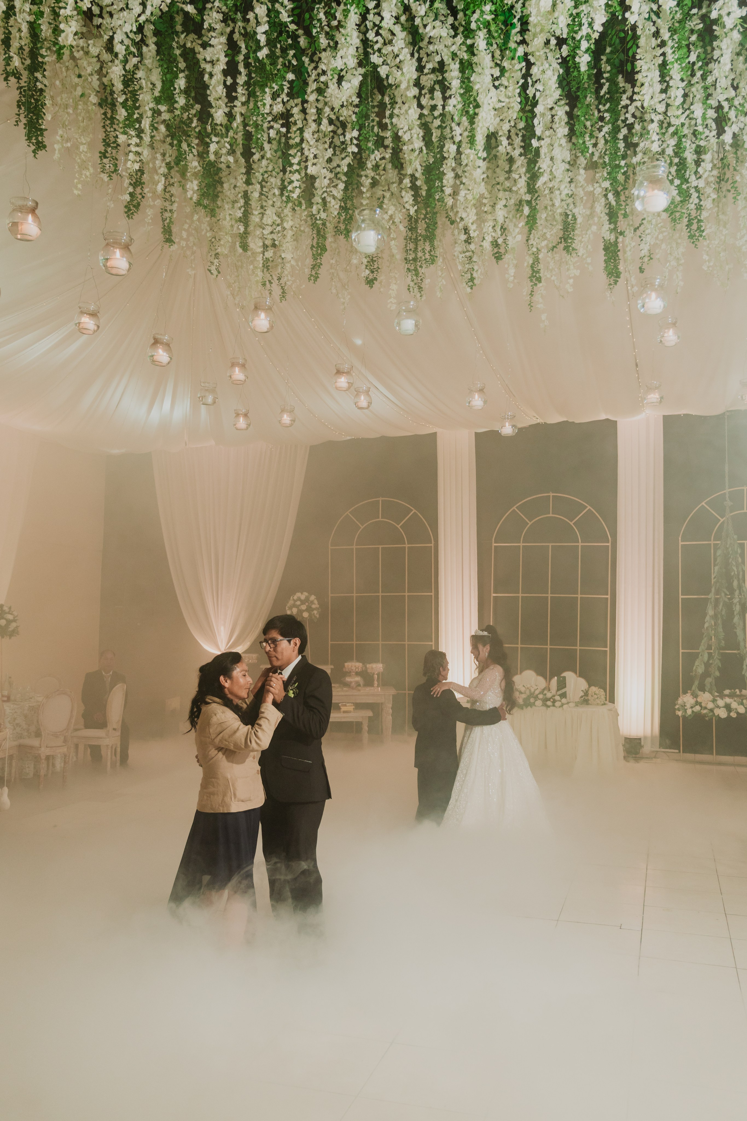 FERNANDO + MARIBEL | BODA RELIGIOSA. Studio KVTA | Fotografía y Video de Bodas en Arequipa