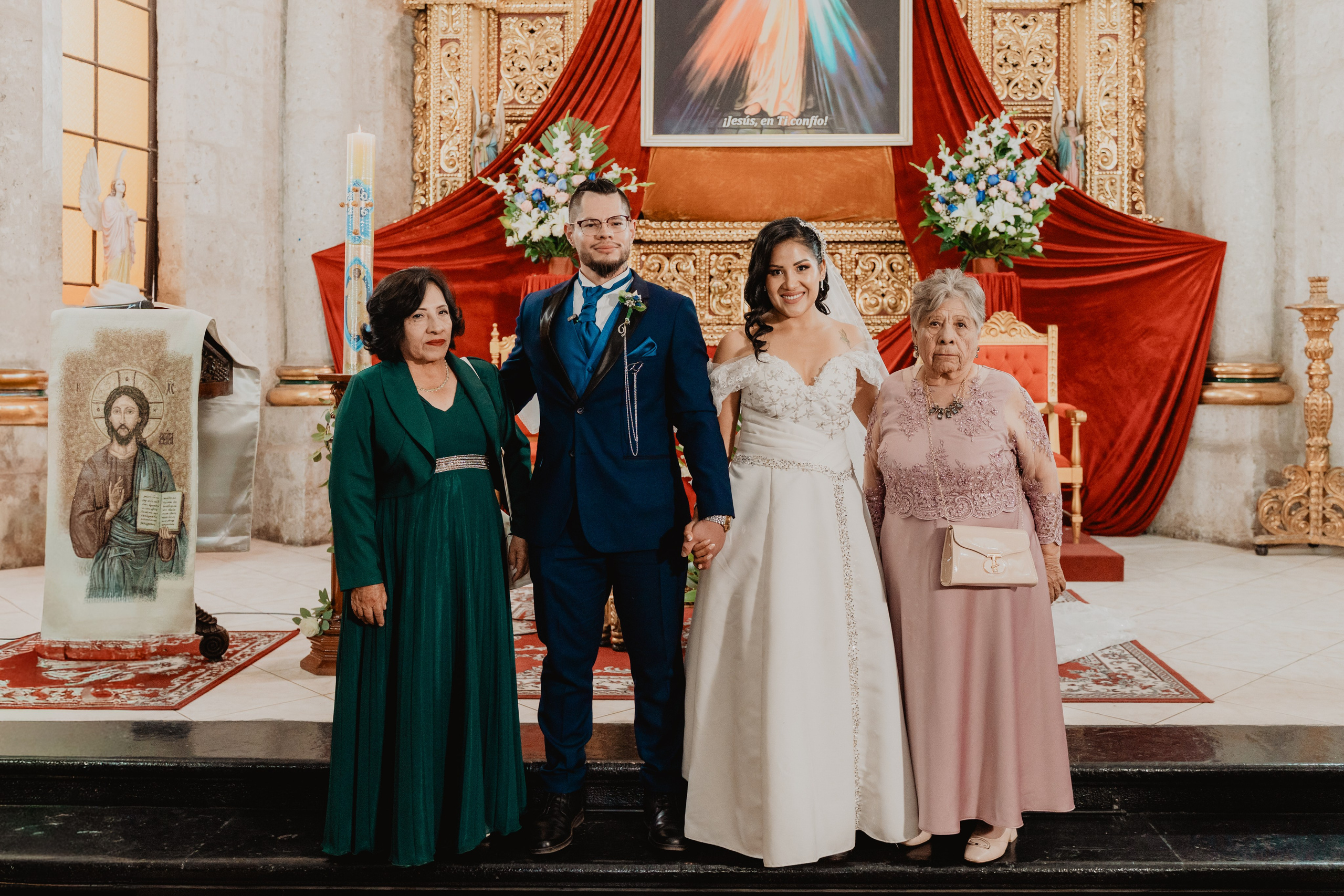GABRIELA + JORGE | BODA CIVIL RELIGIOSA. Studio KVTA | Fotografía y Video de Bodas en Arequipa