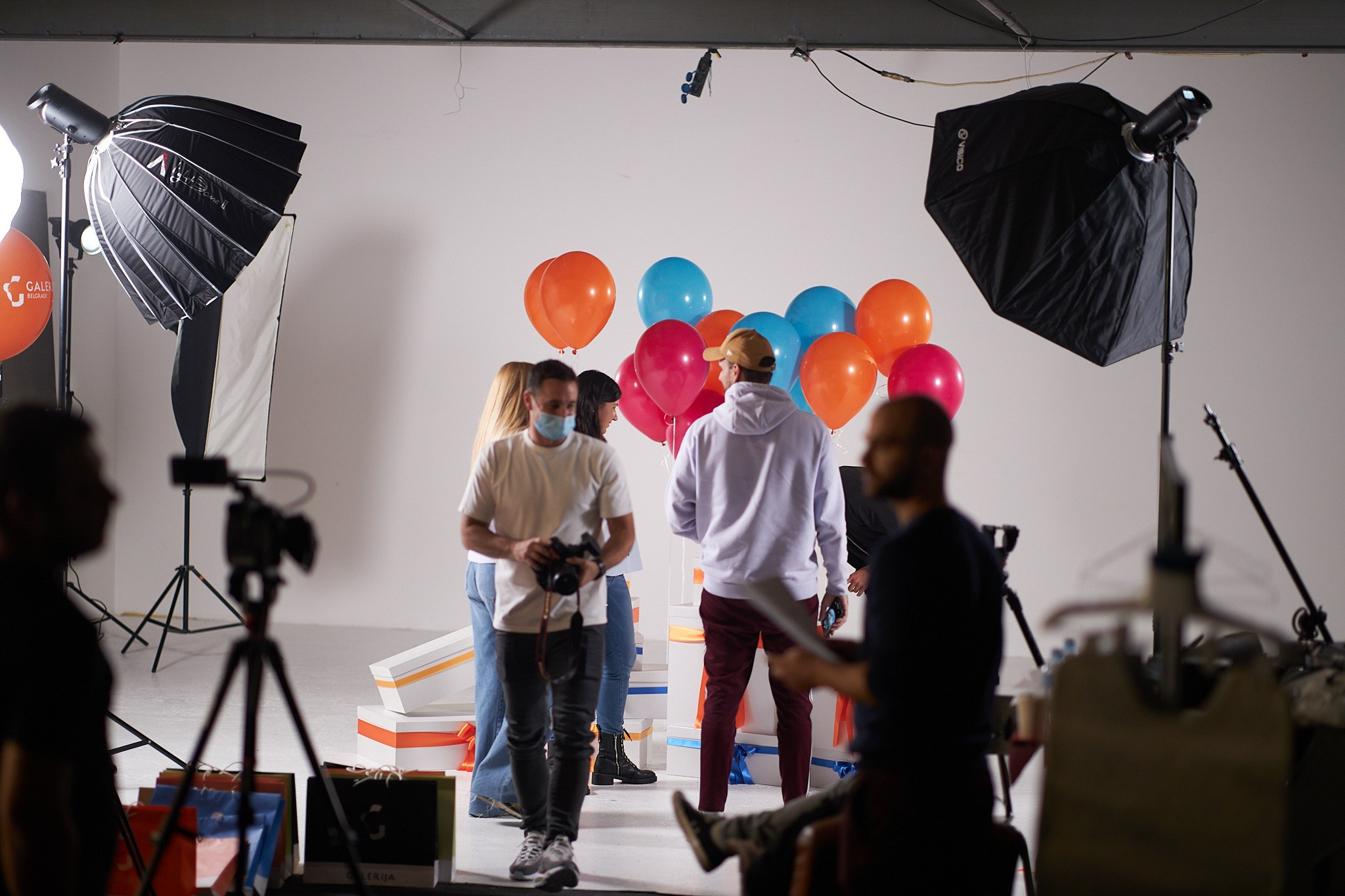 Studio Photogenic. Commercial and studio photographer in Belgrade