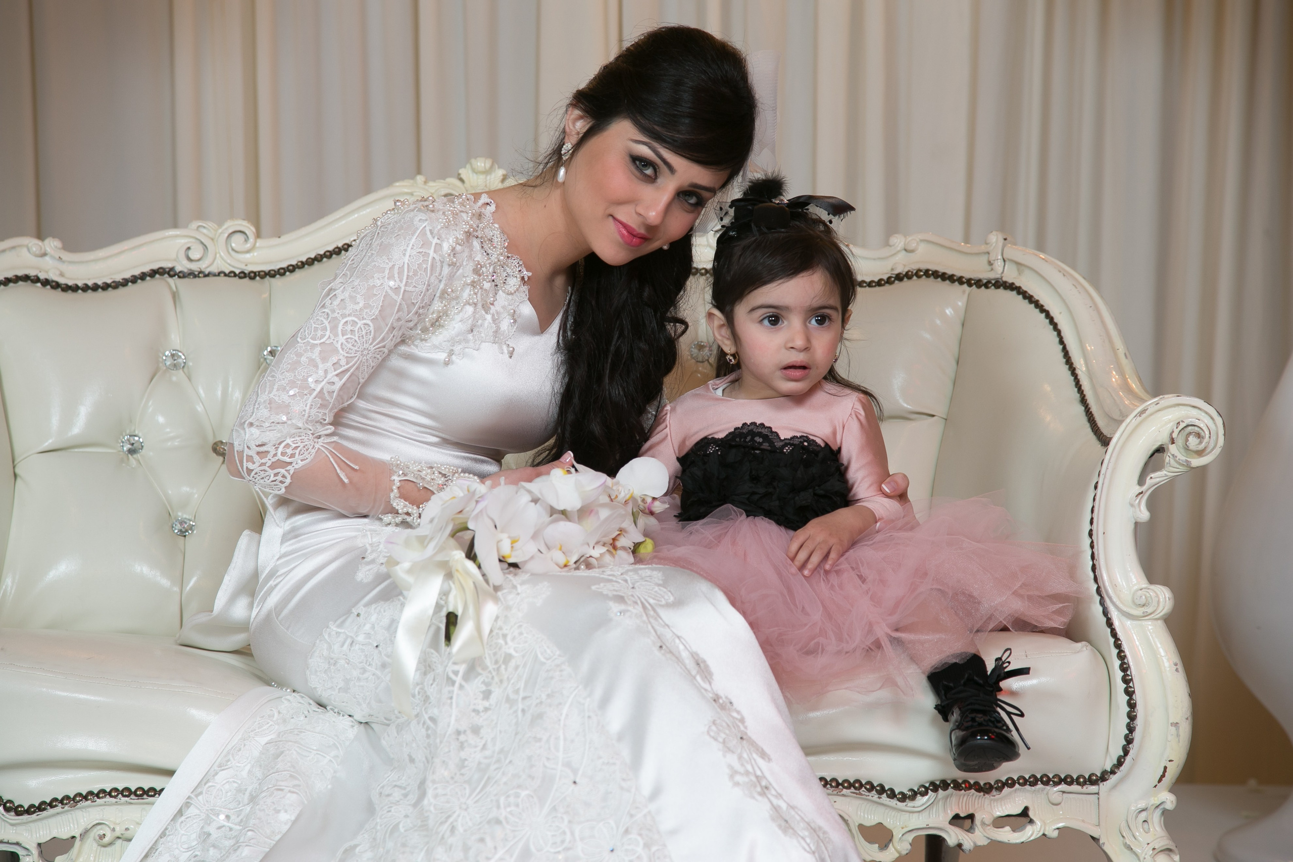 Hedva & Avi. Wedding and events photographers Studio Shalom