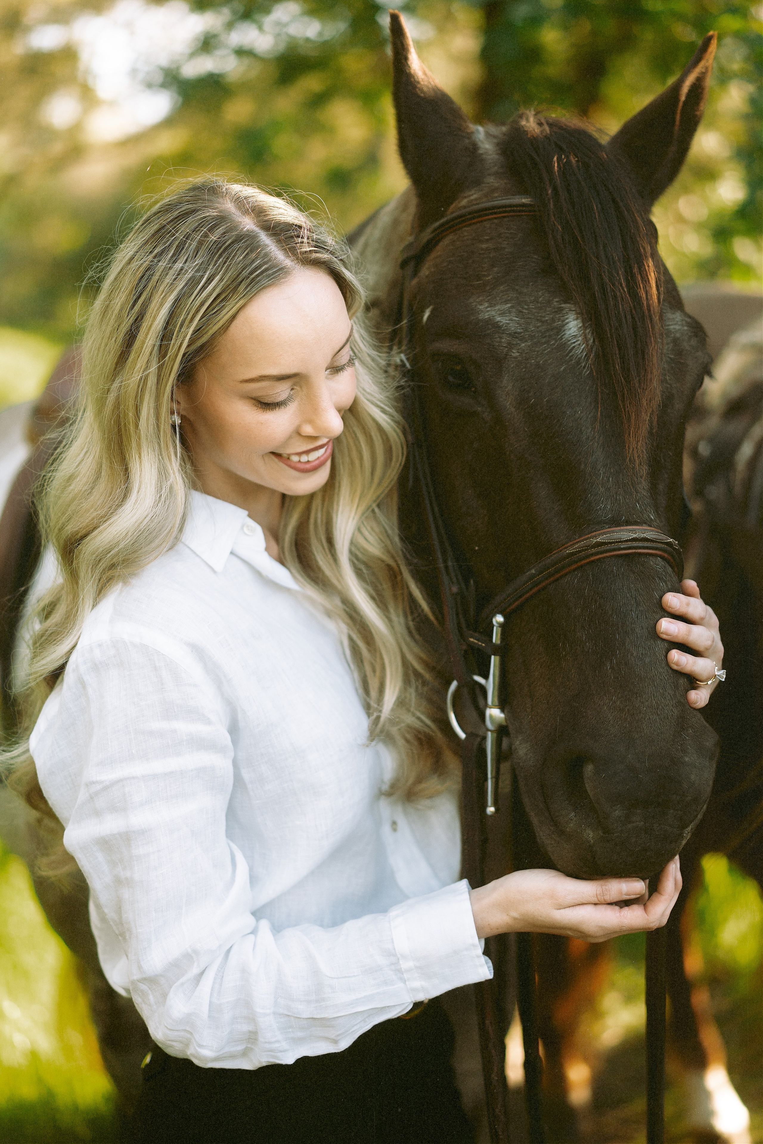 Engagement with Horses, Napa, Northern California. Wedding Photography & Videography Team in California, Los Angeles, San Francisco, San Diego and Travel