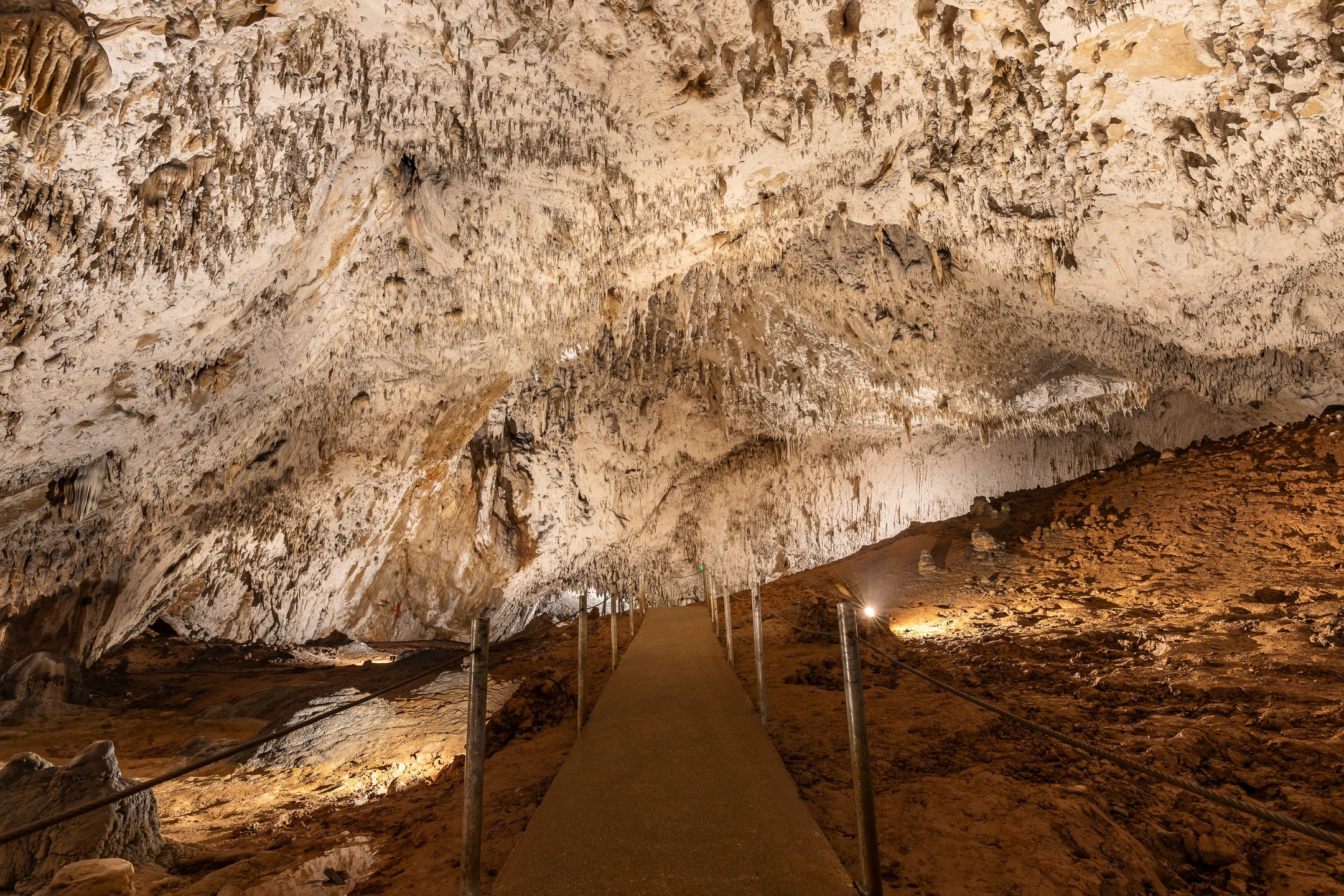 Bijambare — Underground World is a photography series by photographer Namir Čomaga, presenting the fascinating underground landscapes and natural cave formations through nature and landscape photography.The photographs were created in Bijambare Cave, near Sarajevo, Bosnia and Herzegovina, documenting spectacular stalactites, stalagmites and limestone cave formations through carefully composed images that reveal the beauty of the underground world.This gallery is part of the author's photography portfolio, focusing on Sarajevo photography, Bosnia and Herzegovina photography, nature photography, landscape photography and travel photography.