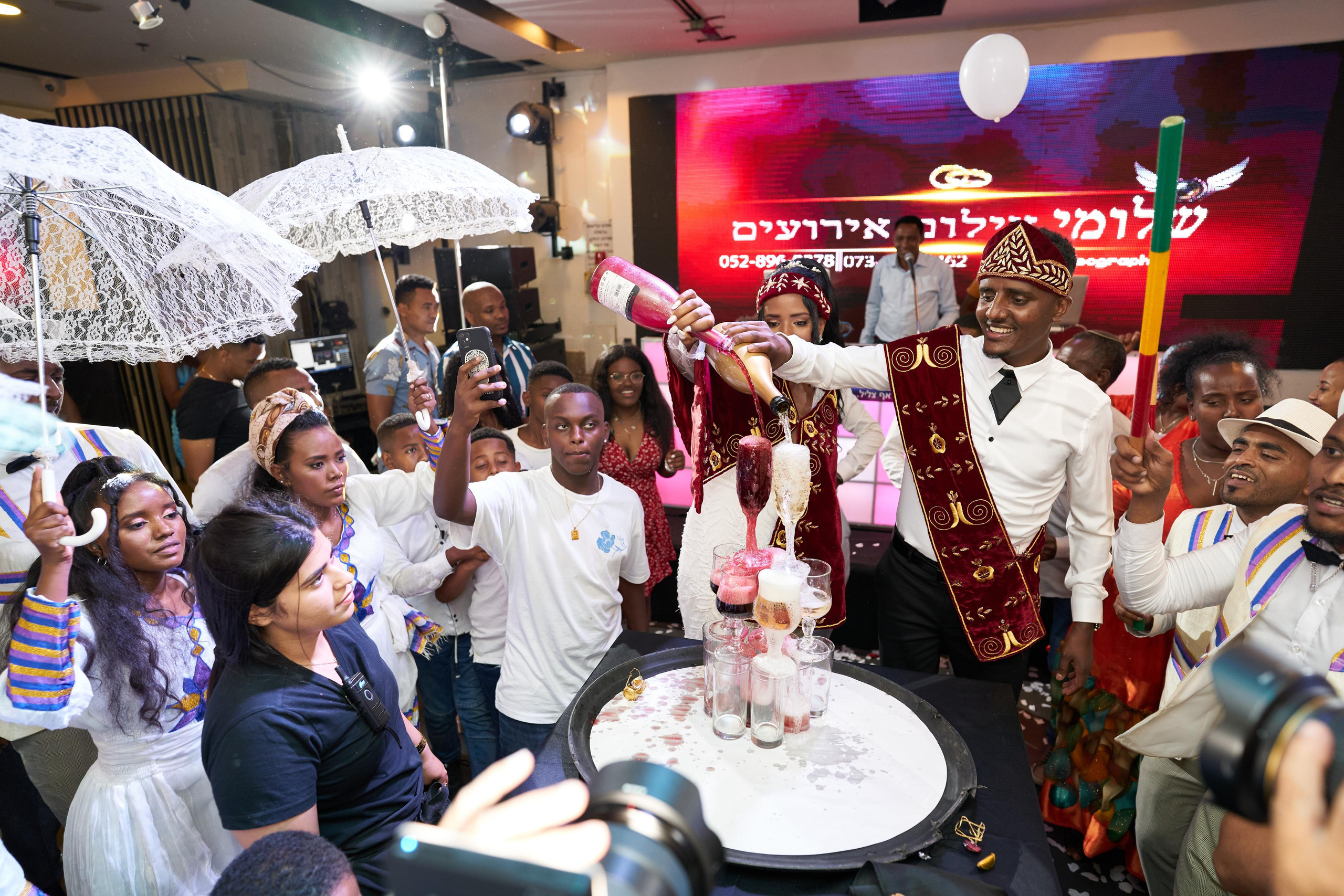 Achnaf&Mulo Series. צלם אלכס ברט בישראל