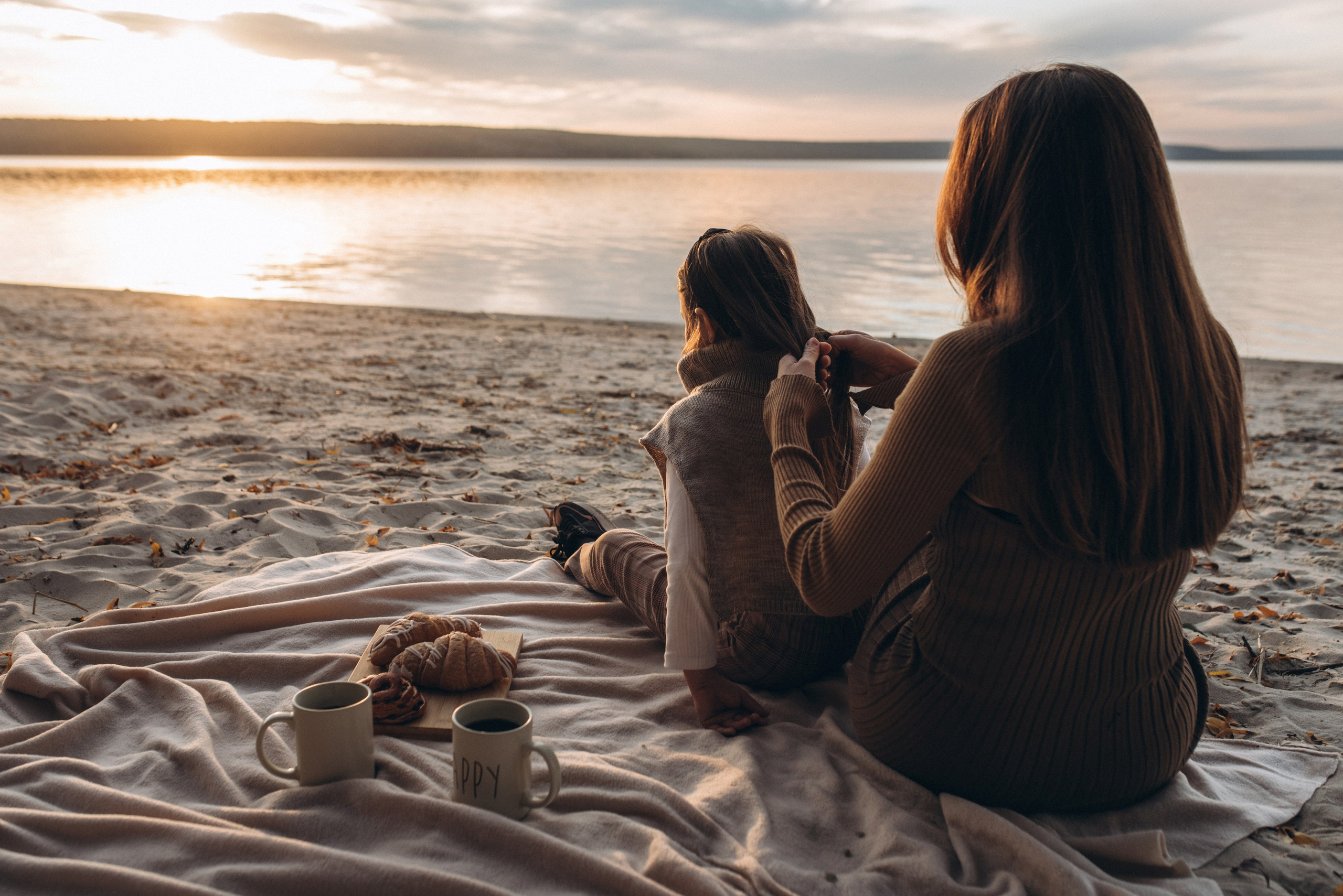Tatjana & Mila. Familien- und Hochzeitsfotografin. Ich arbeite in Koblenz und Rheinlan