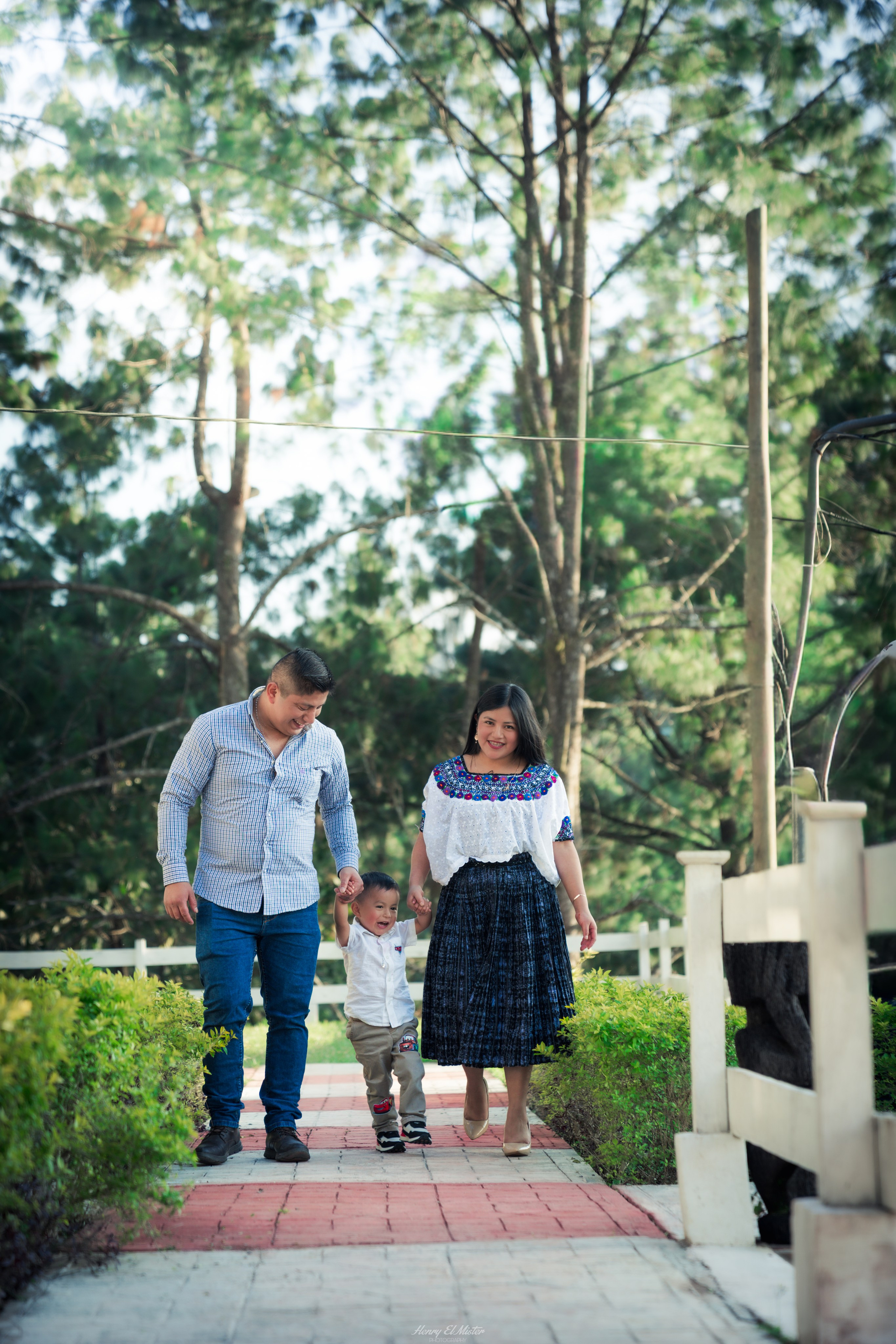 GALERIA. Henry Elmister fotógrafo de alta Verapaz Guatemala