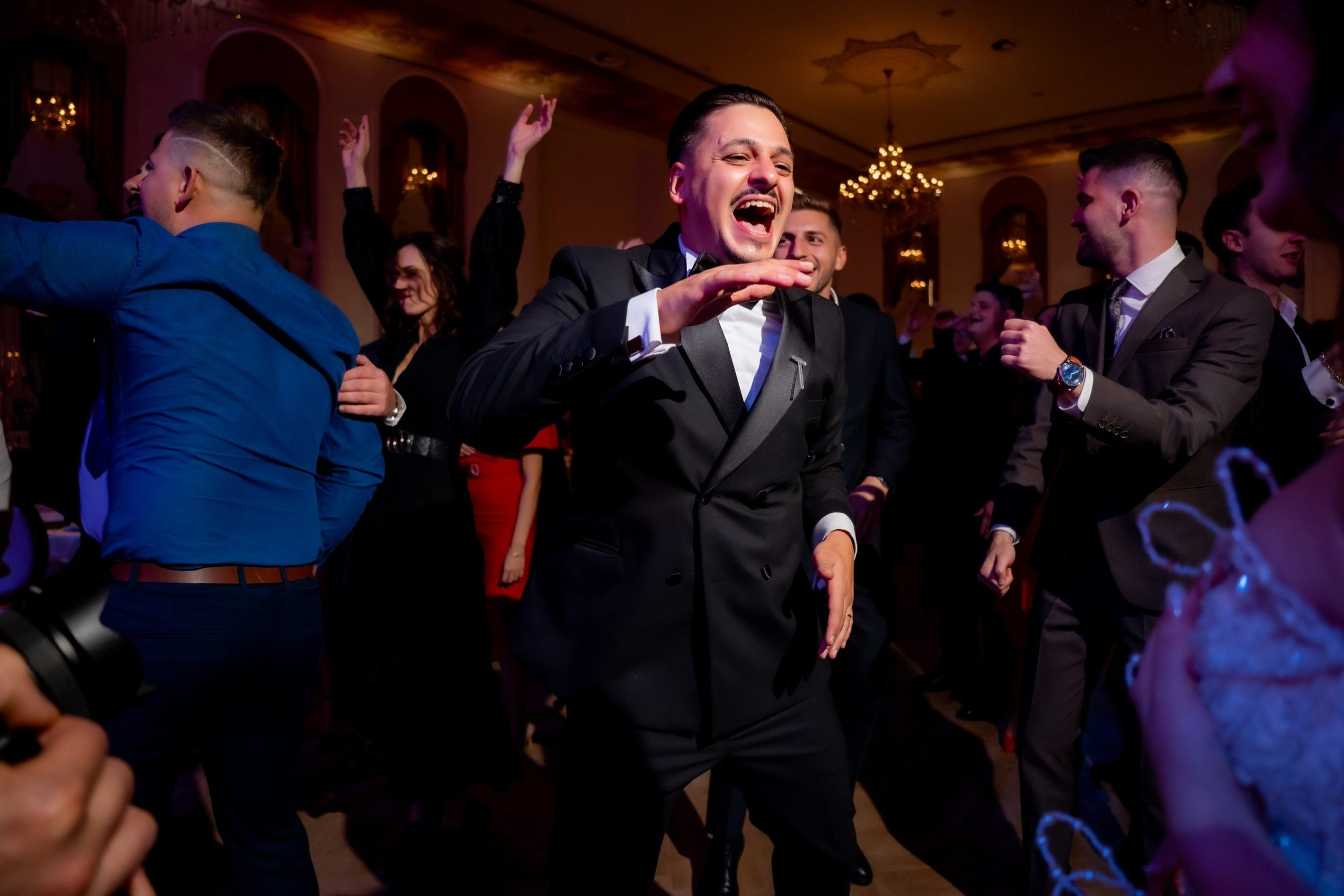 Razvan & Denisa — Ziua nuntii. Mark Fazakas — Wedding Photographer