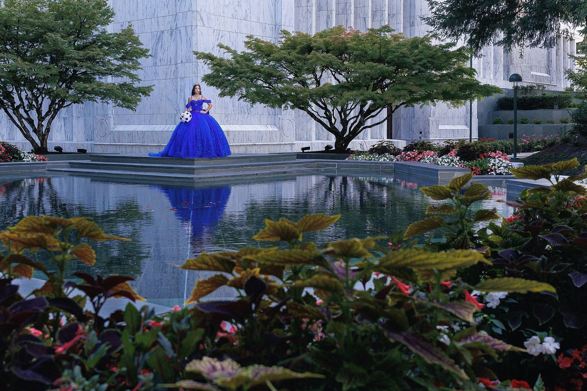 xv photoshoot blue dress at portland temple
