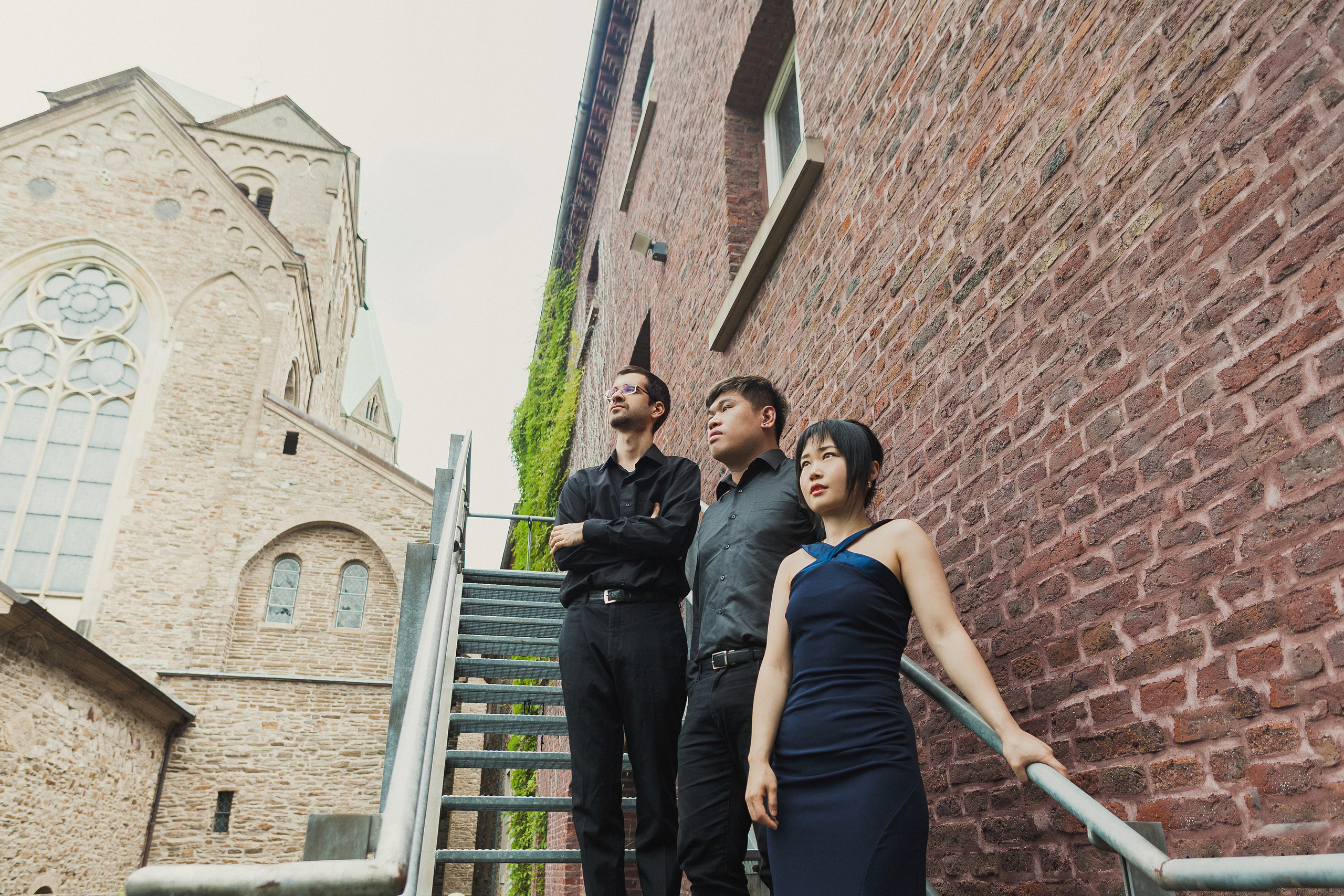 Trio. Nadia Sarycheva Fotografin in Deutschland