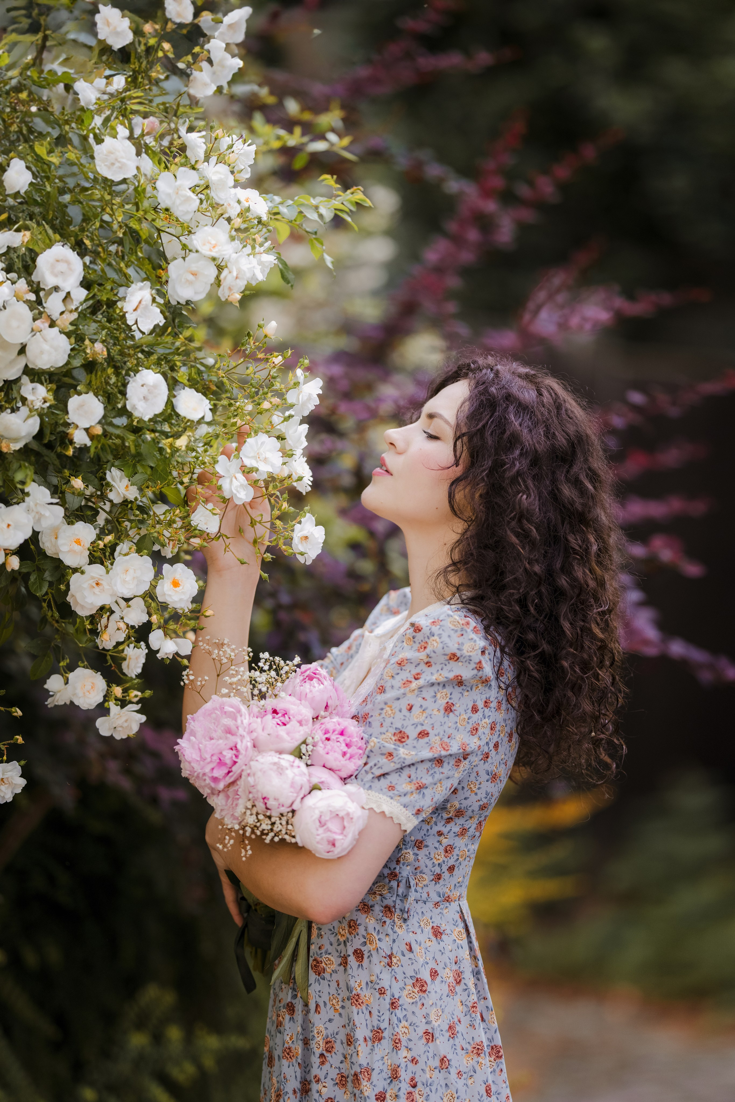Kristina portrait & picnic session. Tania Gandrabur, photographer in West Midlands, England