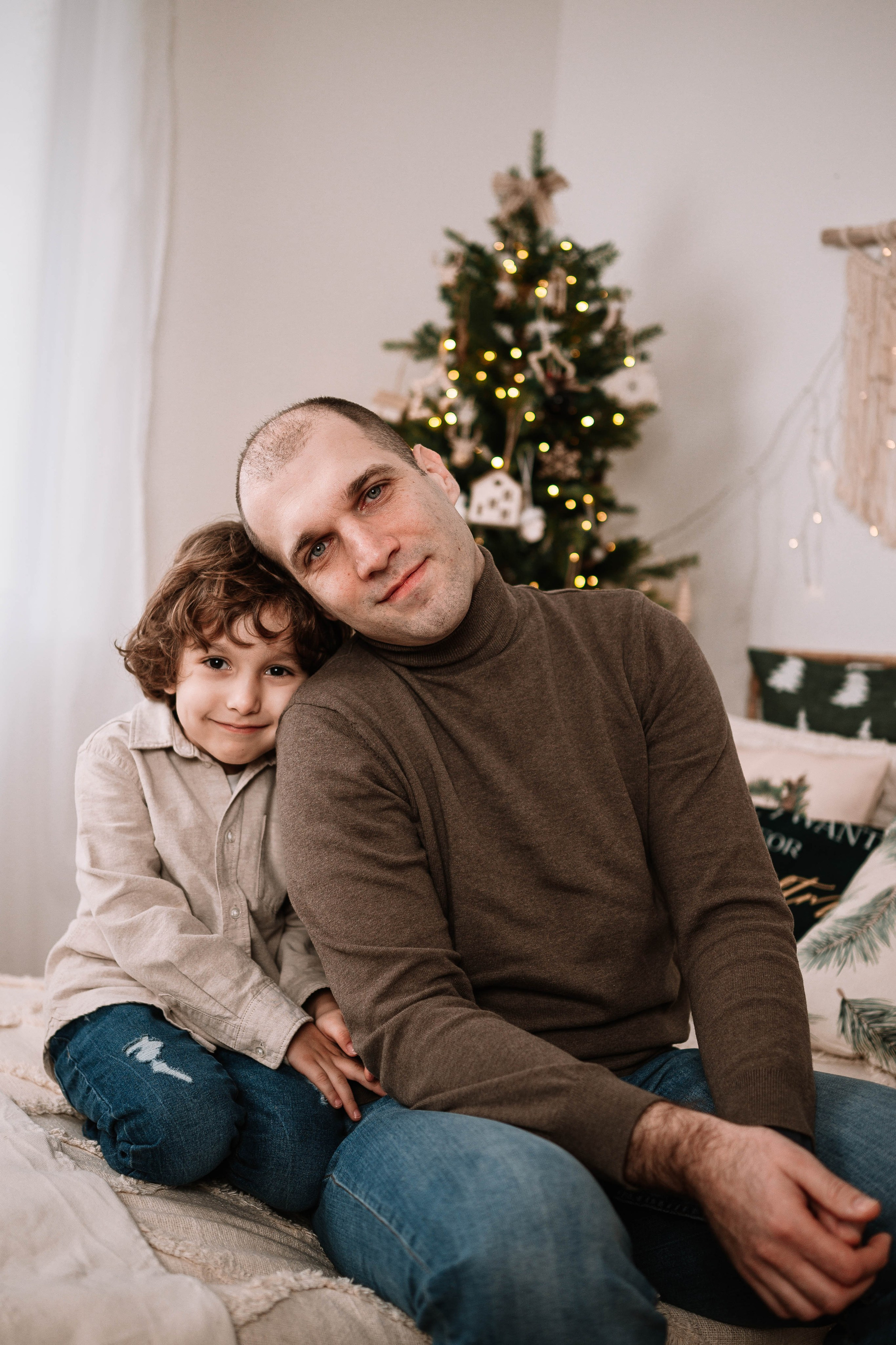 Sara, Vuk, Nevena i Ivan - novogodišnje fotografisanje. Dečiji i porodični fotograf