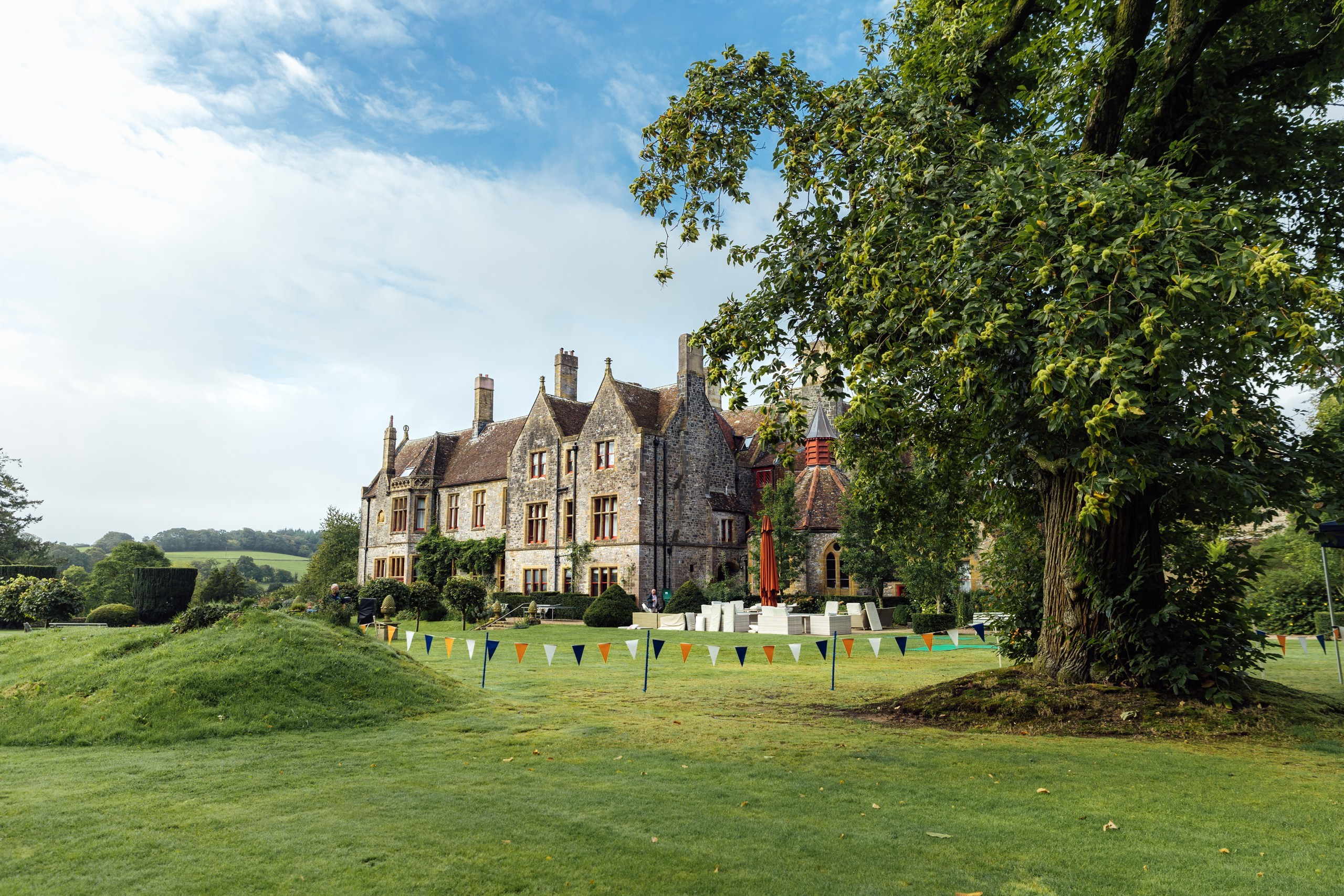 BobFest'23 in 2 days — TRUE LEGEND. September, 2023. Timeless Wedding & Event Photography from London to the world