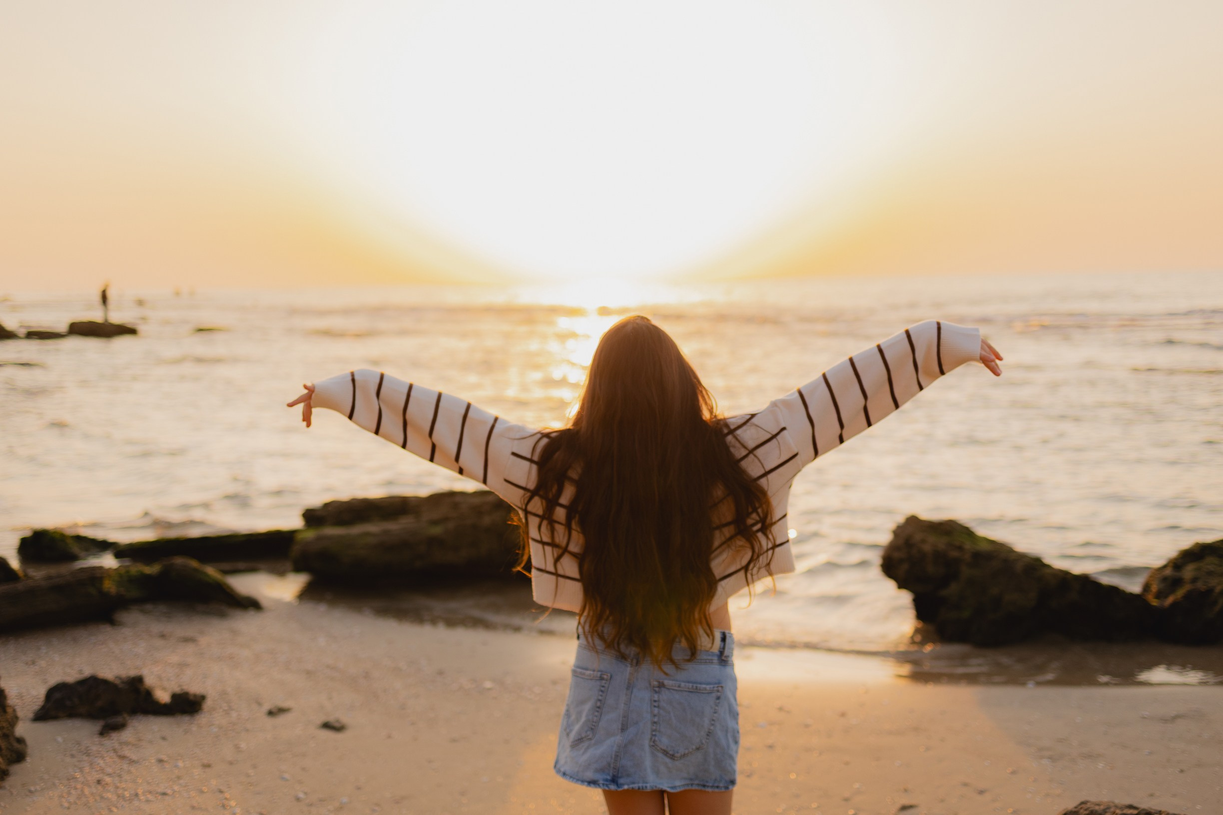 טבע & חוף ים פלמחים. דף בית