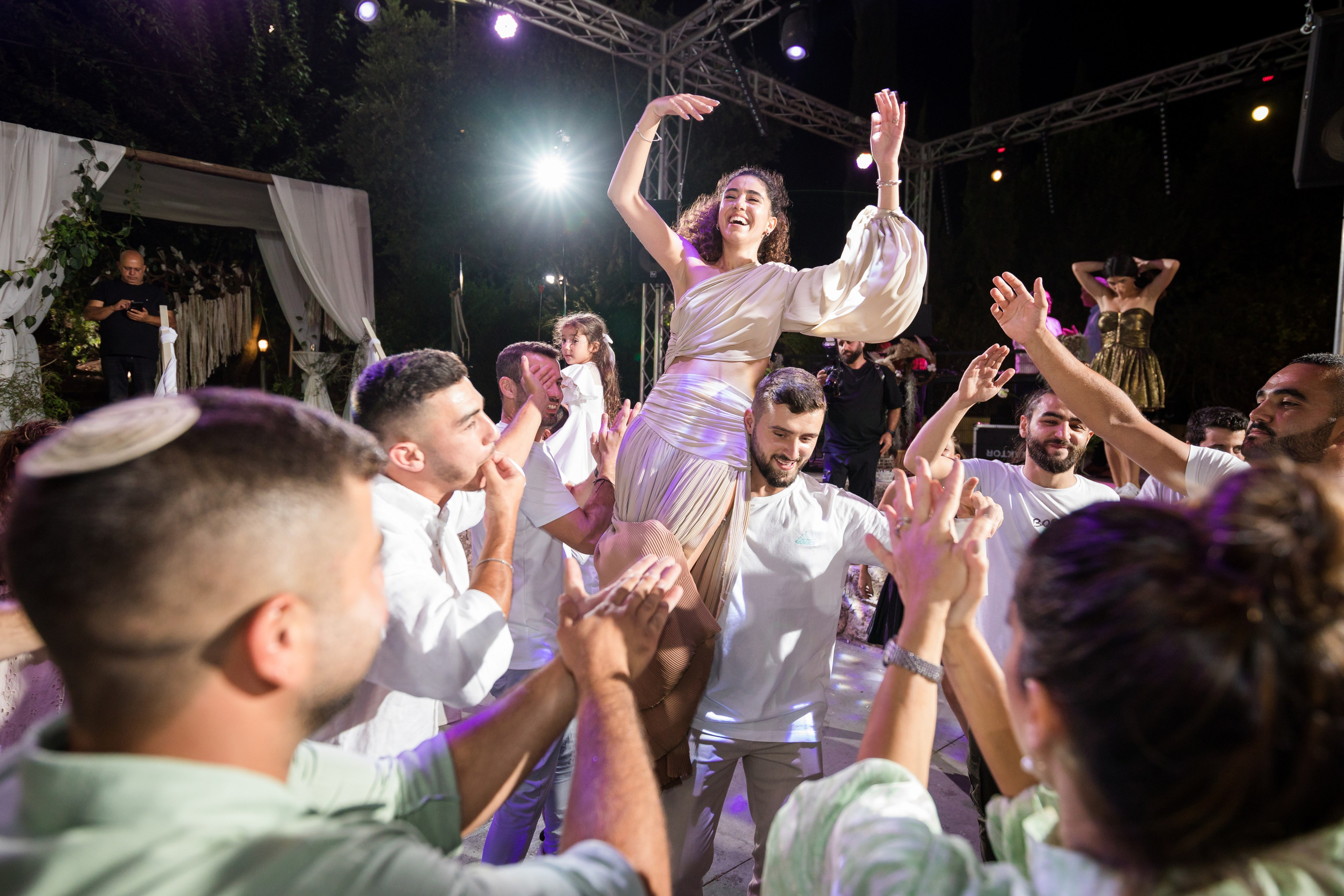 Ofri & Aharon. AMIR BUCHNIK PHOTOGRAPHER