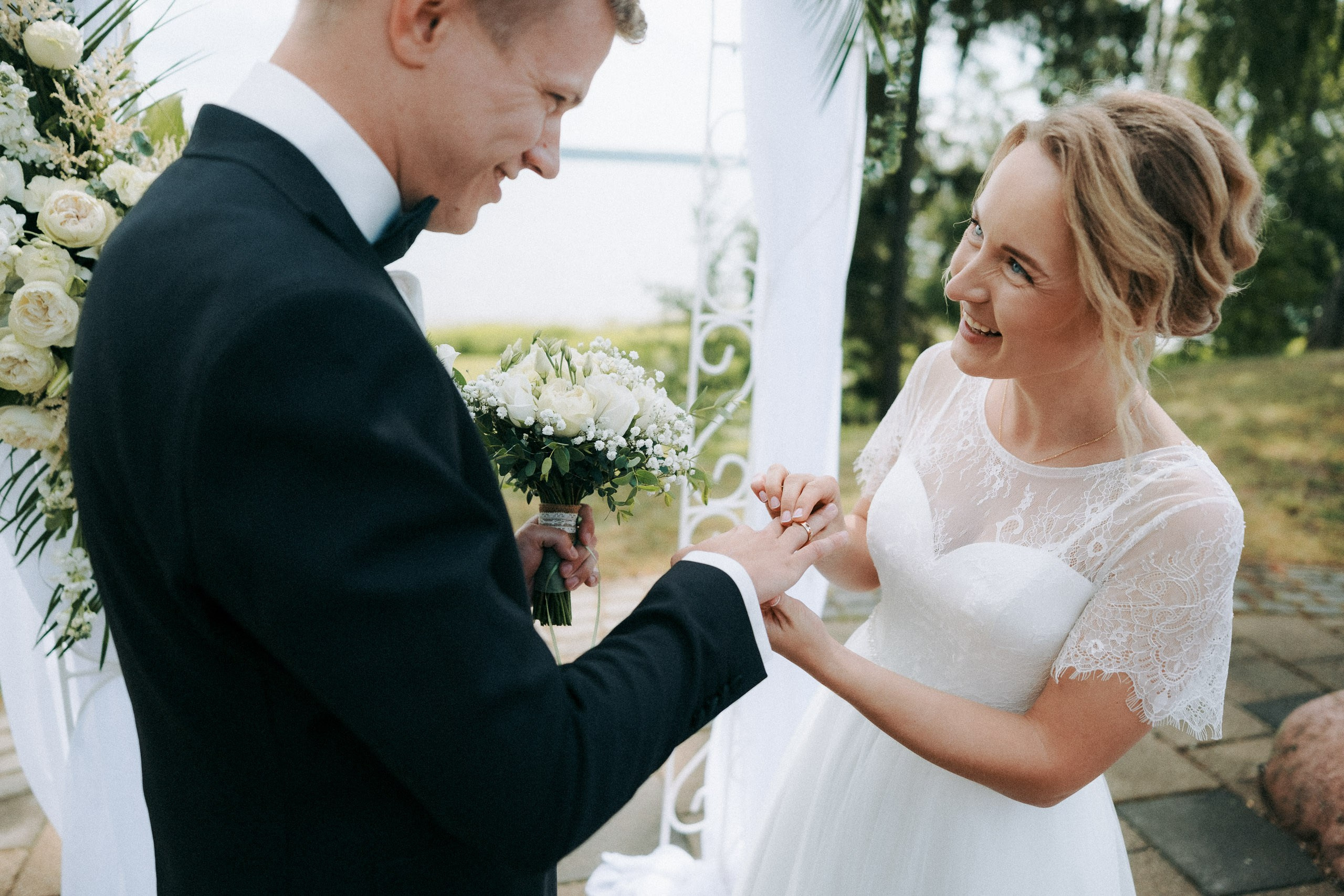 Evitas un Mārtiņa kāzu stāsts. Fotogrāfs kāzām, ģimenēm un dažādiem pasākumiem