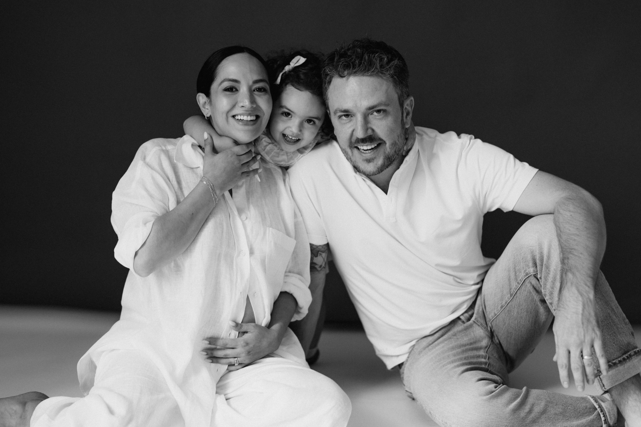 Pamela. Modern maternity photographer in Long Island New York