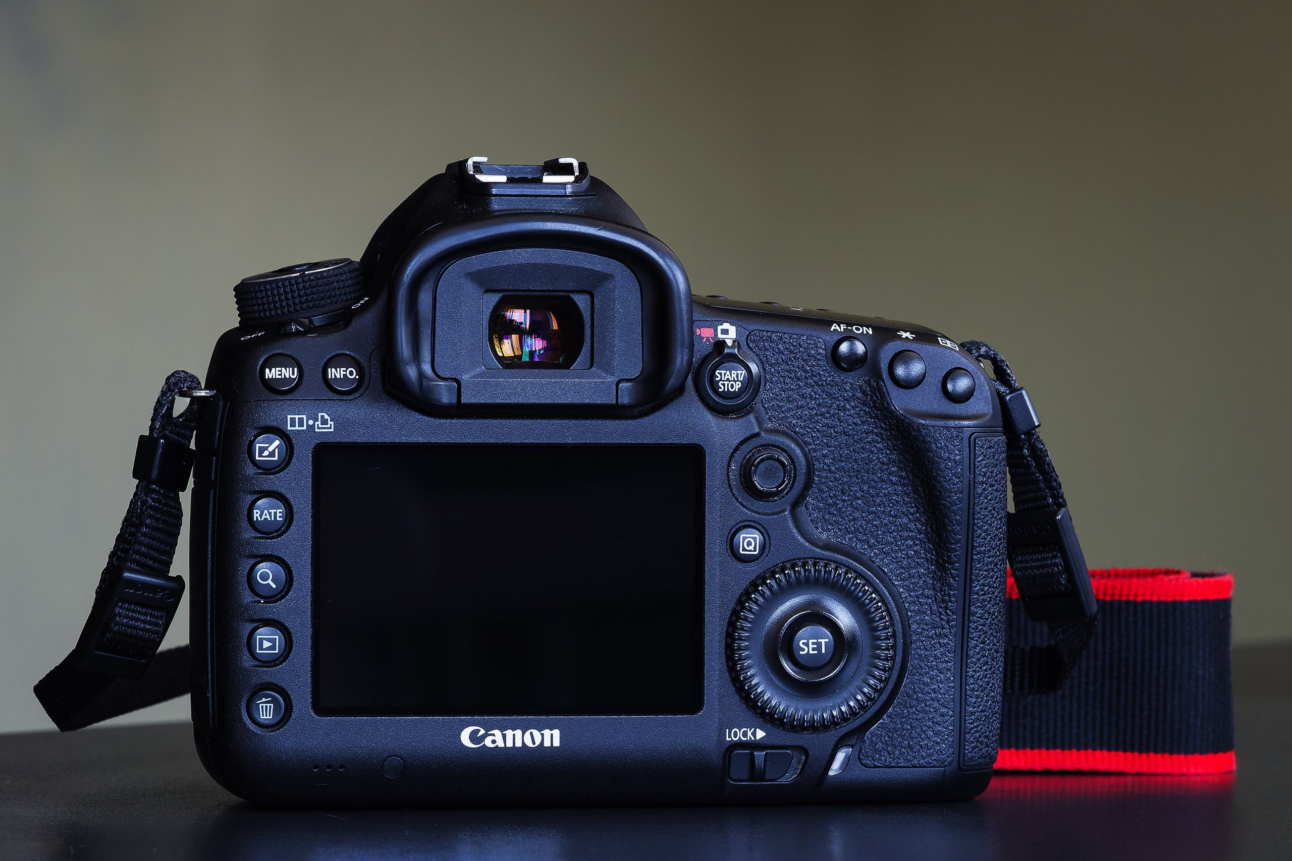 5D Mark 3. Interior photographer Tashkent — wedding, product and food photography, Uzbekistan