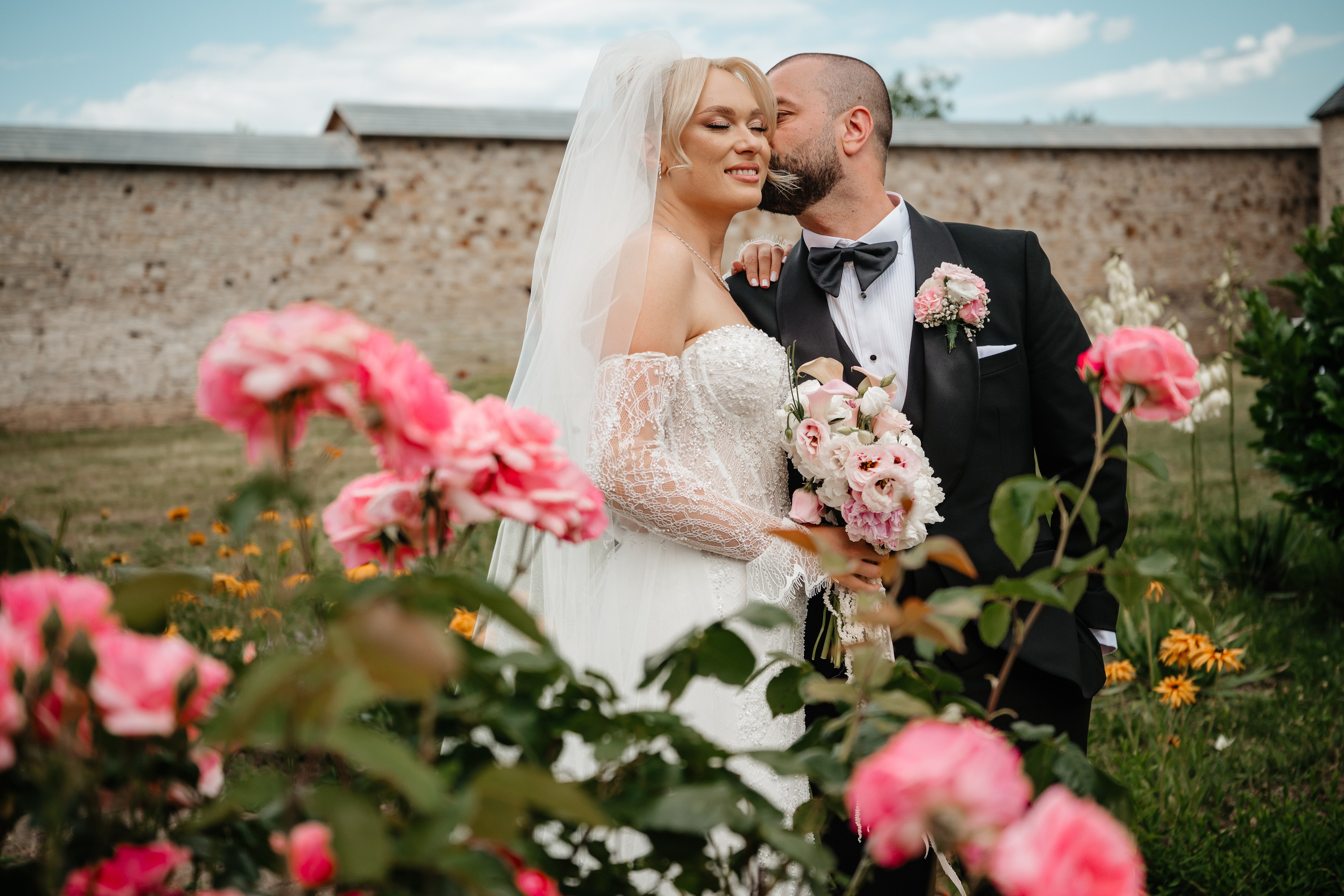 🤎 G a b r i e l a & D a n i e l - Wedding Day Preview. Wedding & Family Photographer